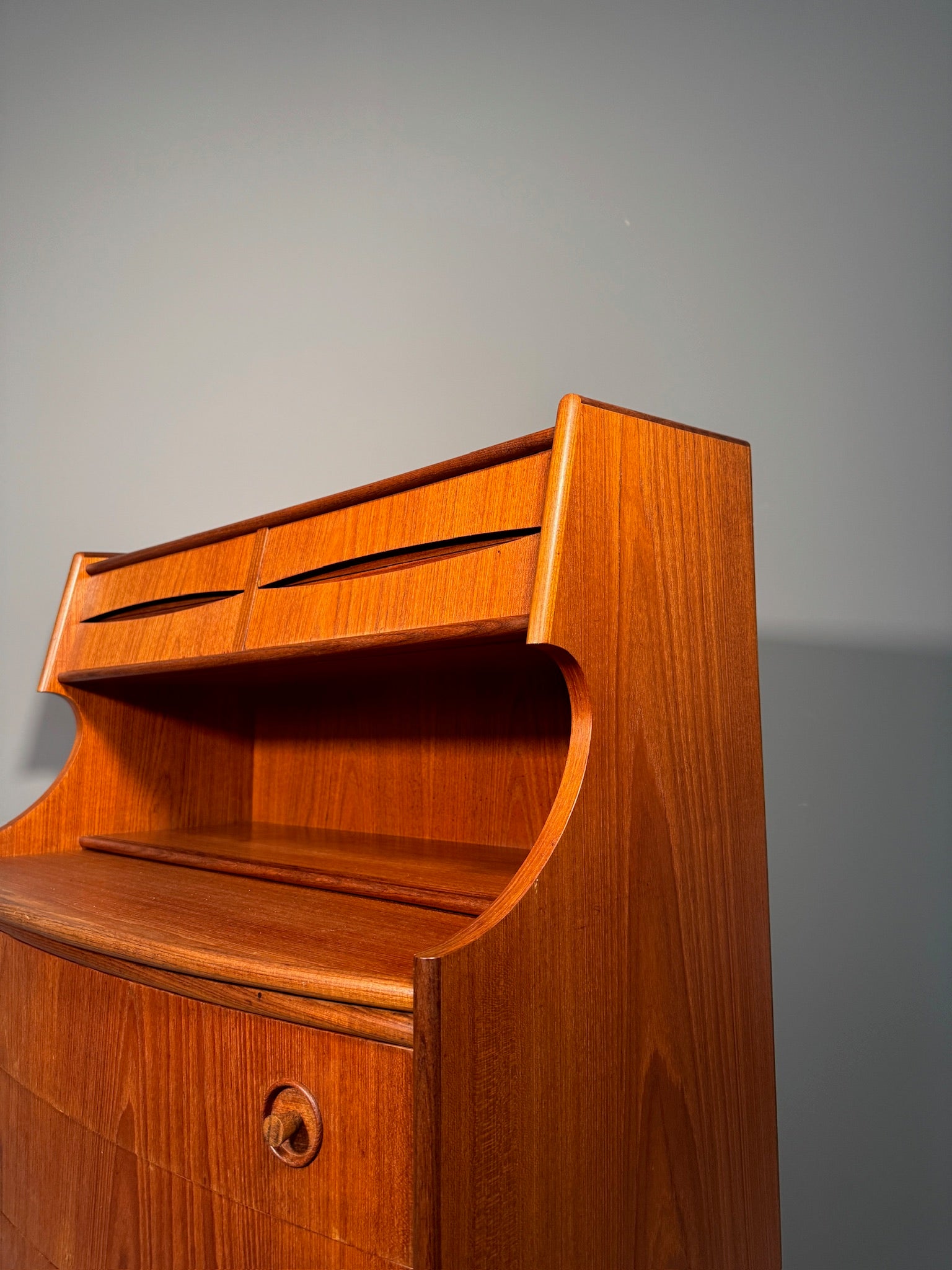 Cassettiera danese in teak