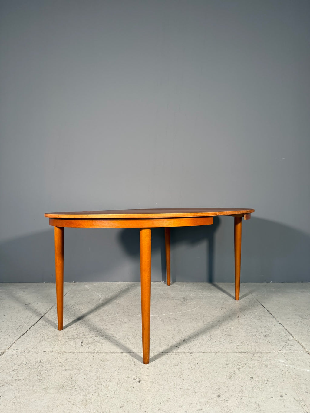Tavolo rotondo in teak
