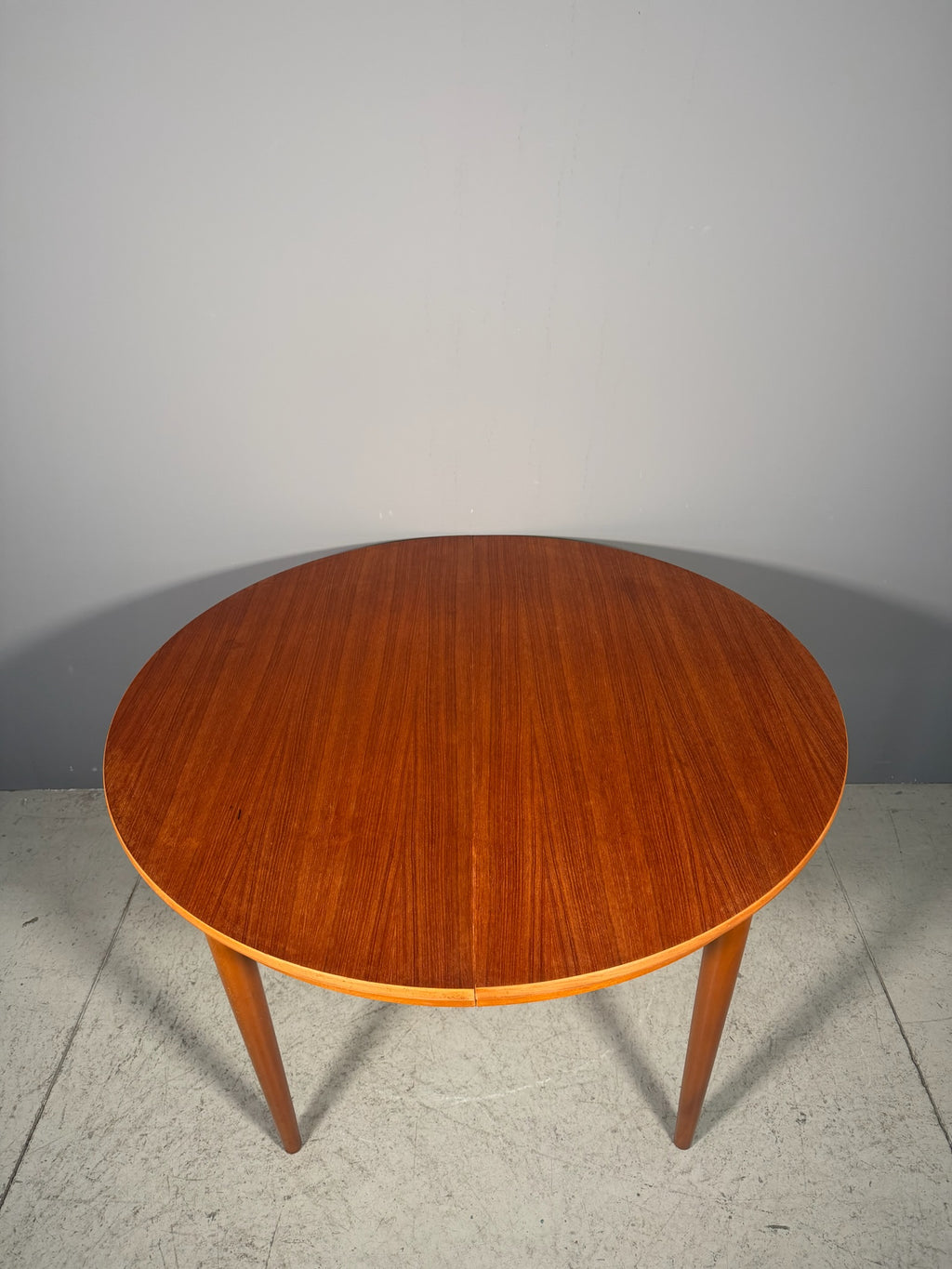 Tavolo rotondo in teak