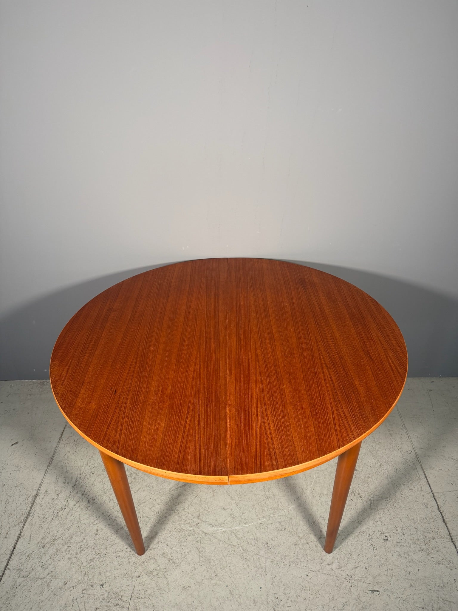 Tavolo rotondo in teak