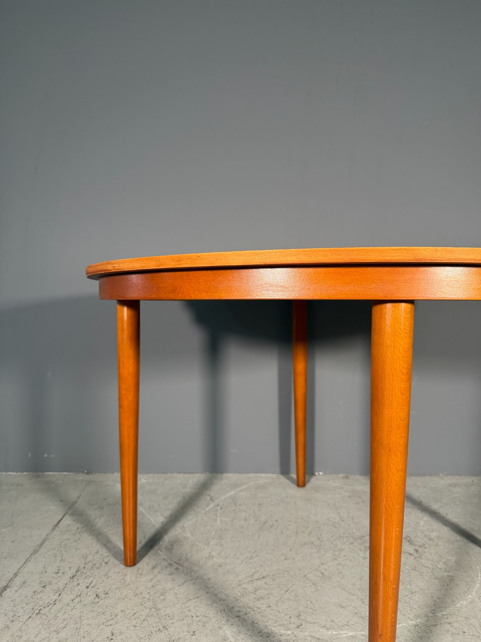 Tavolo rotondo in teak