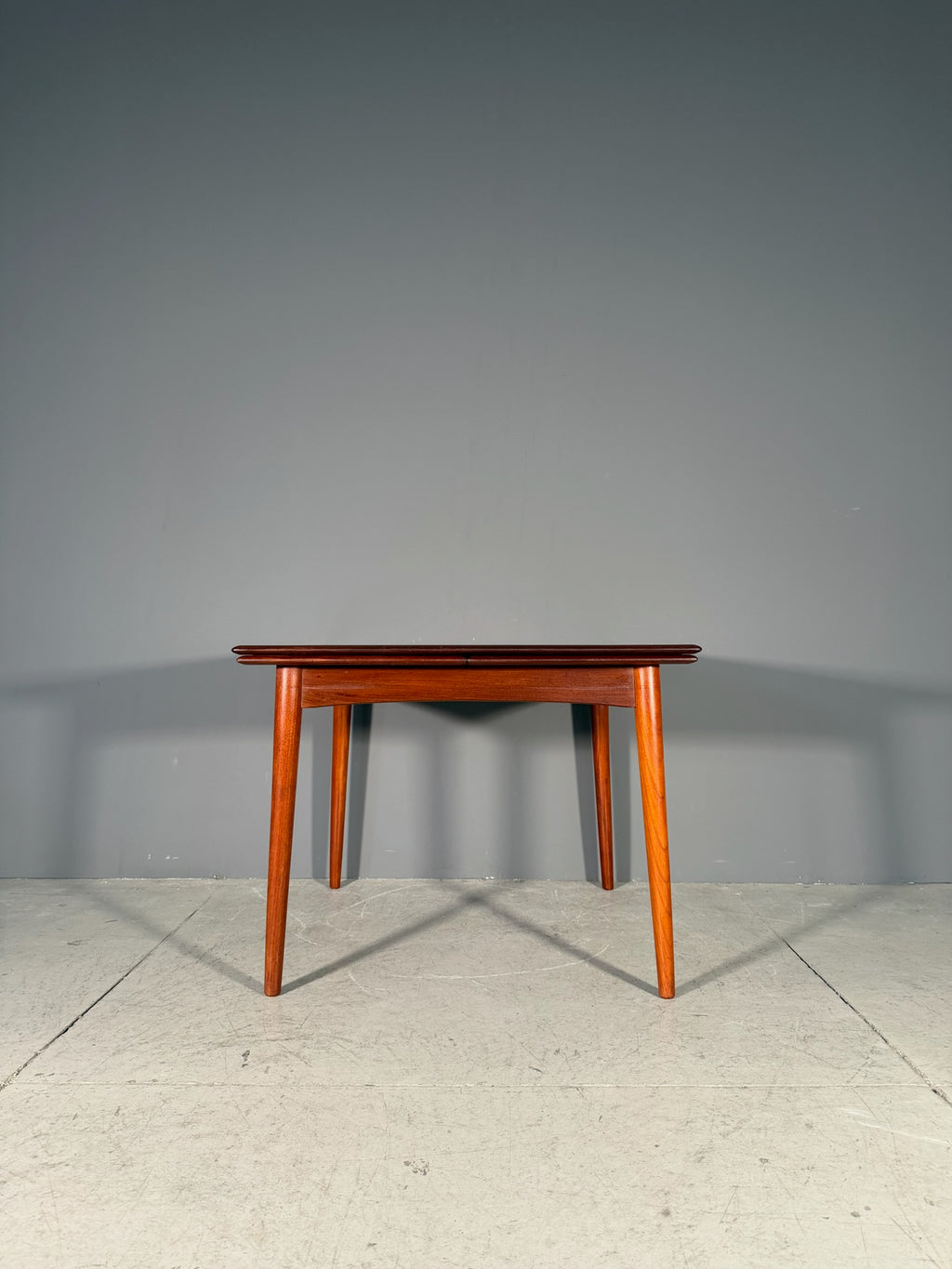 Tavolo danese in teak