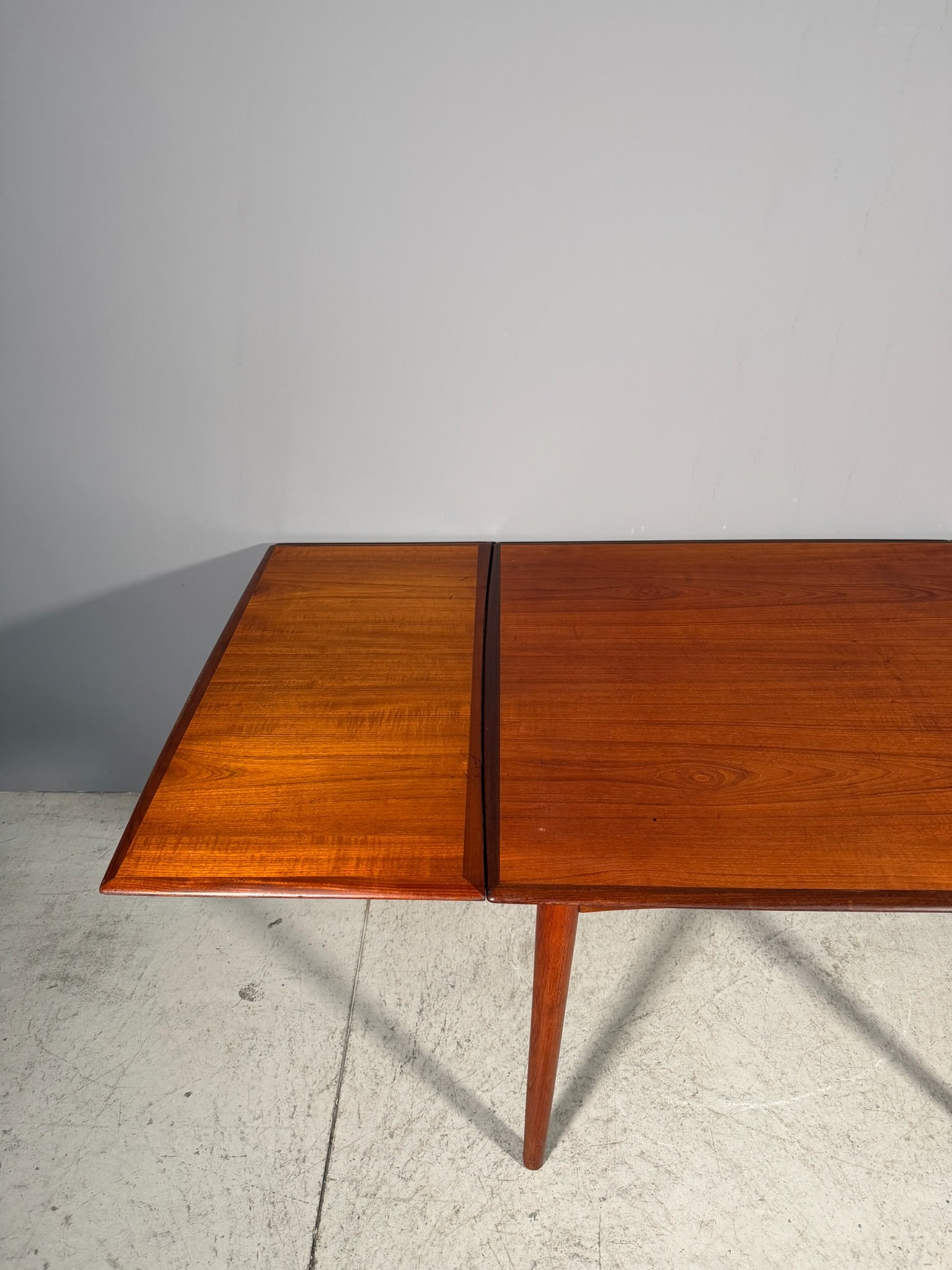 Tavolo danese in teak