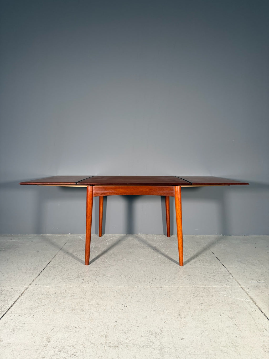 Tavolo danese in teak