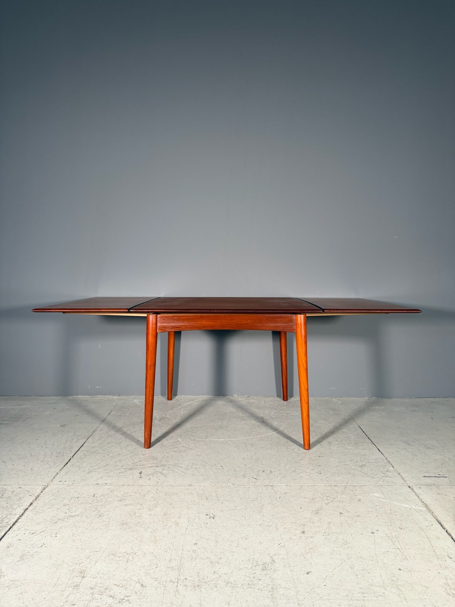 Tavolo danese in teak