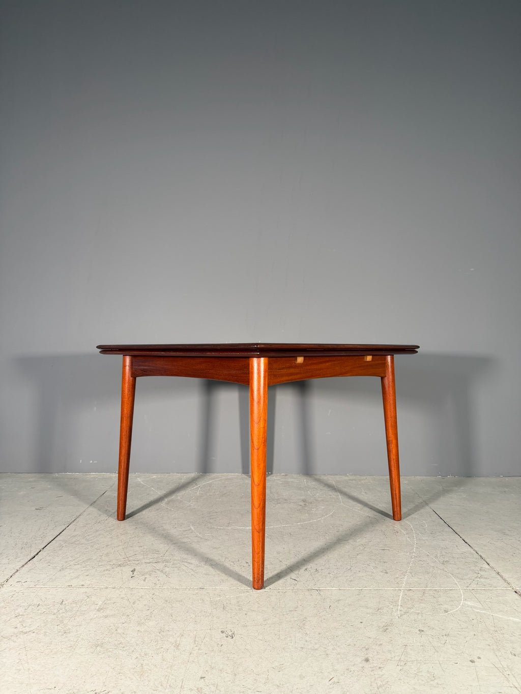 Tavolo danese in teak