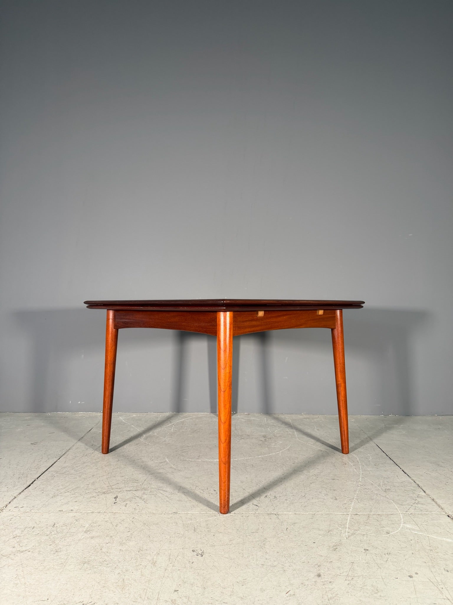 Tavolo danese in teak