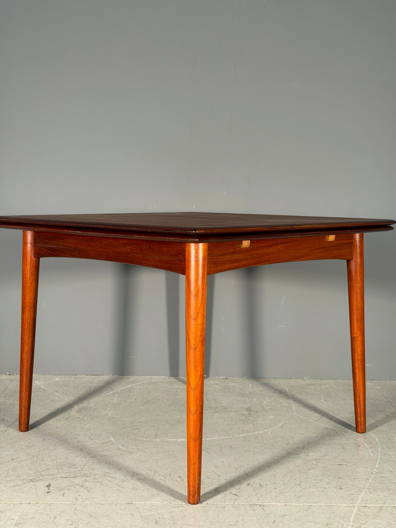 Tavolo danese in teak