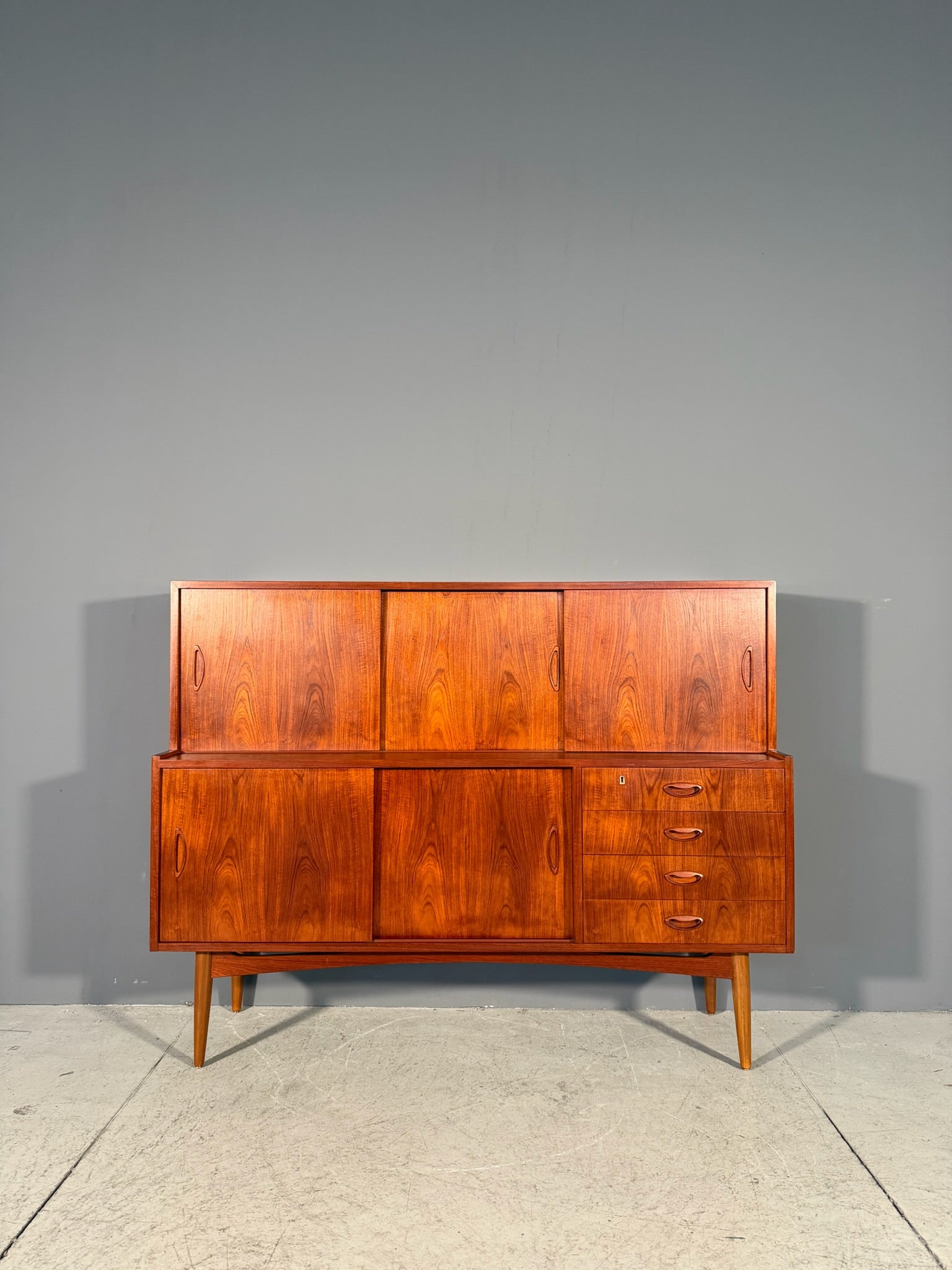 Credenza danese in teak