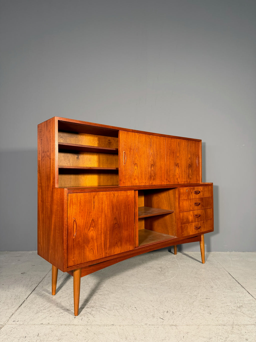 Credenza danese in teak