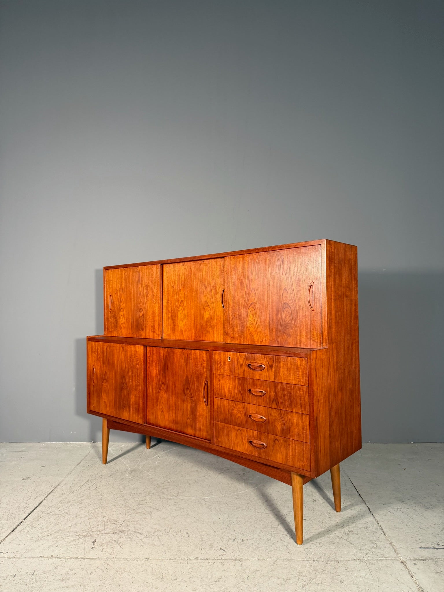 Credenza danese in teak