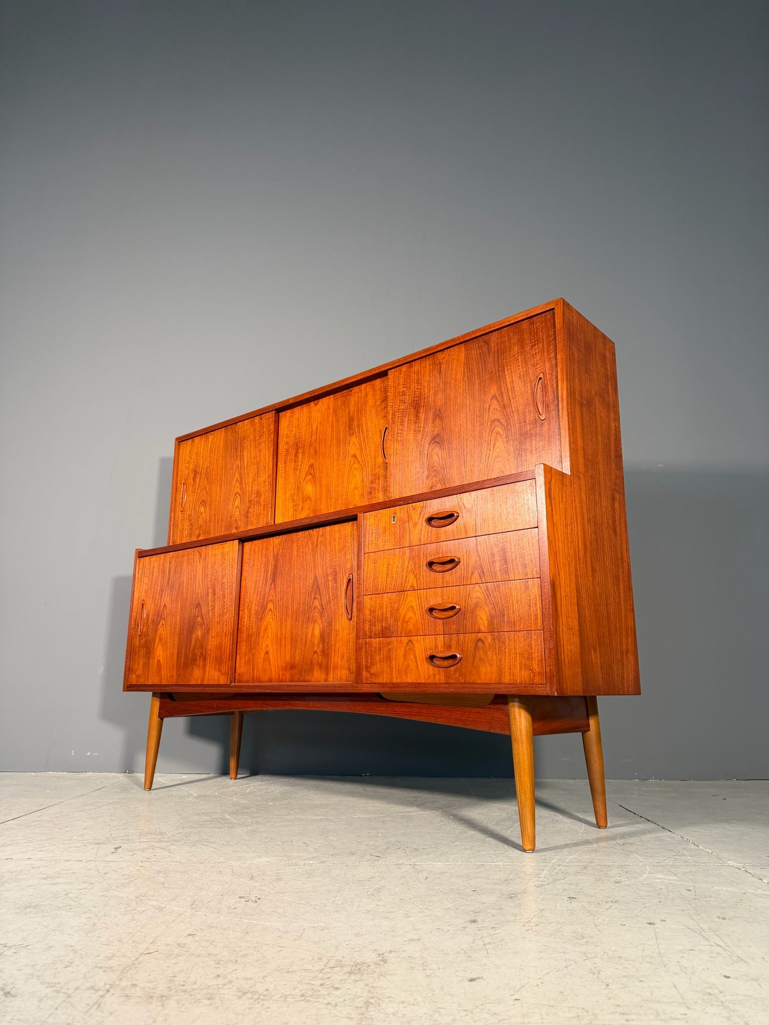 Credenza danese in teak