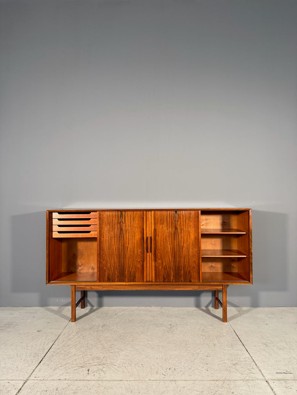 Highboard in palissandro