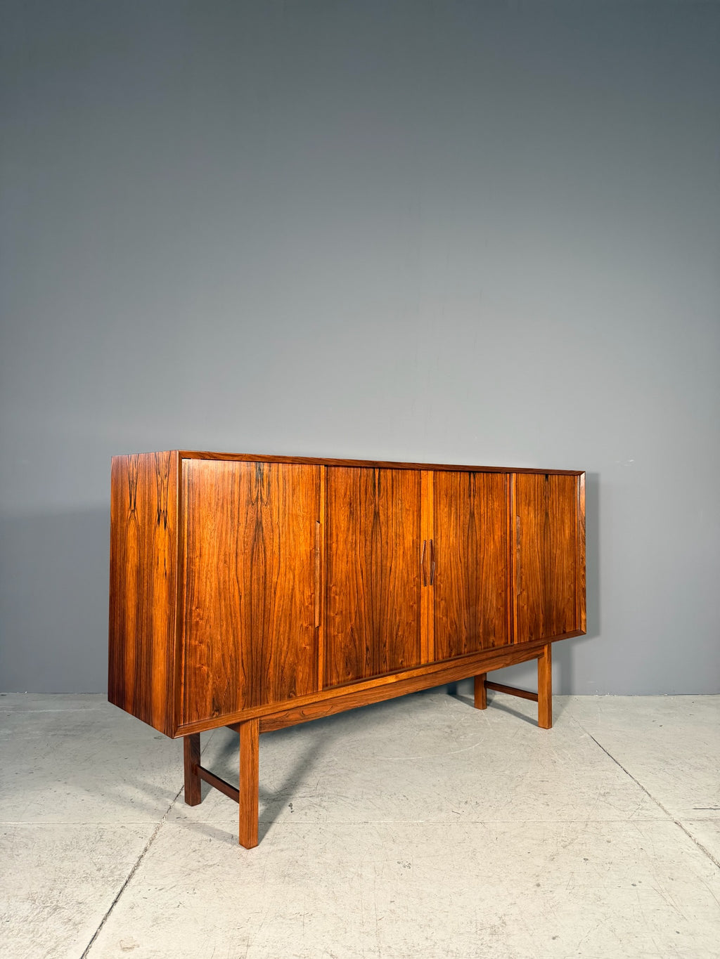 Highboard in palissandro
