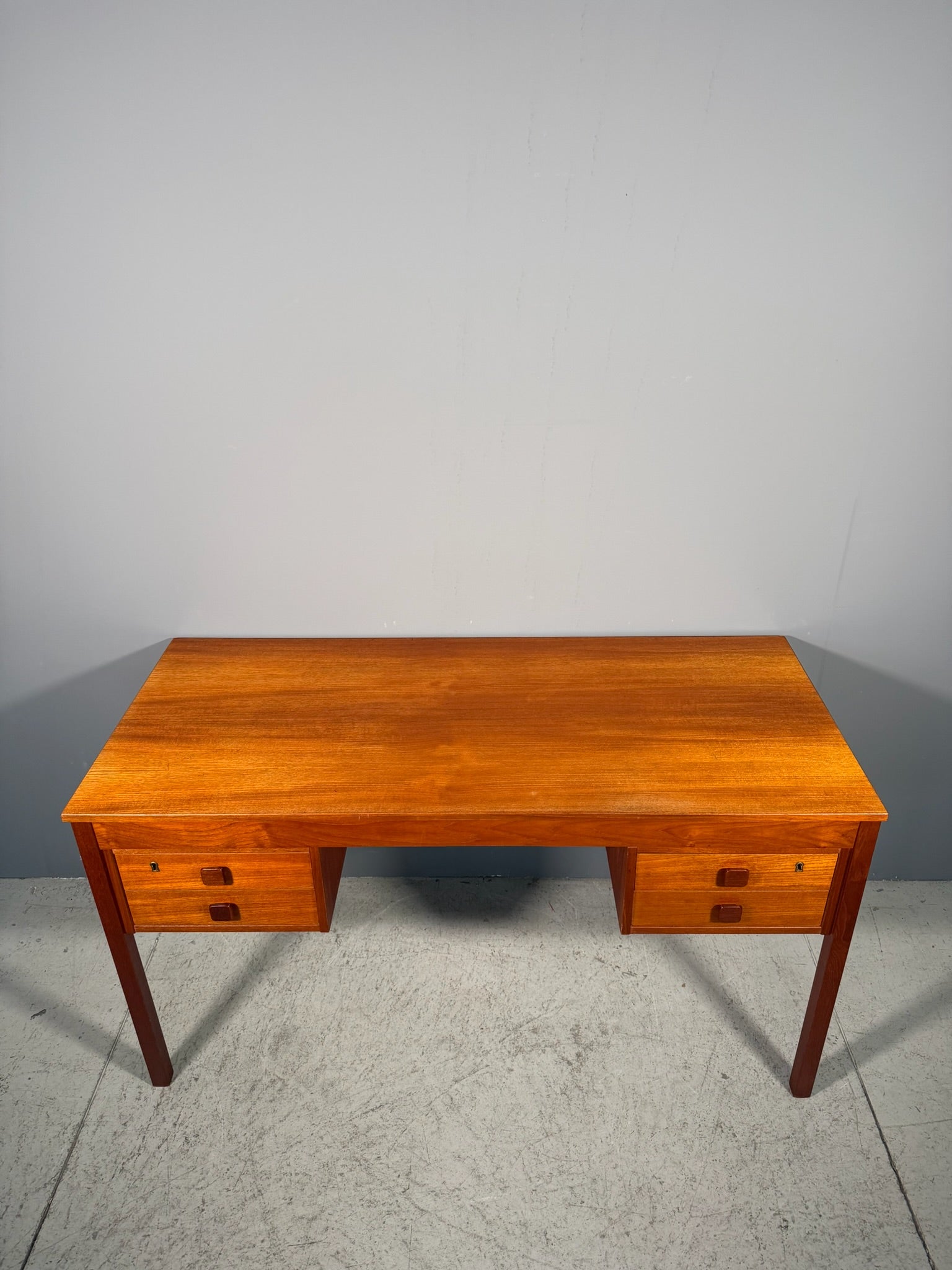 Scrivania vintage Anni 60