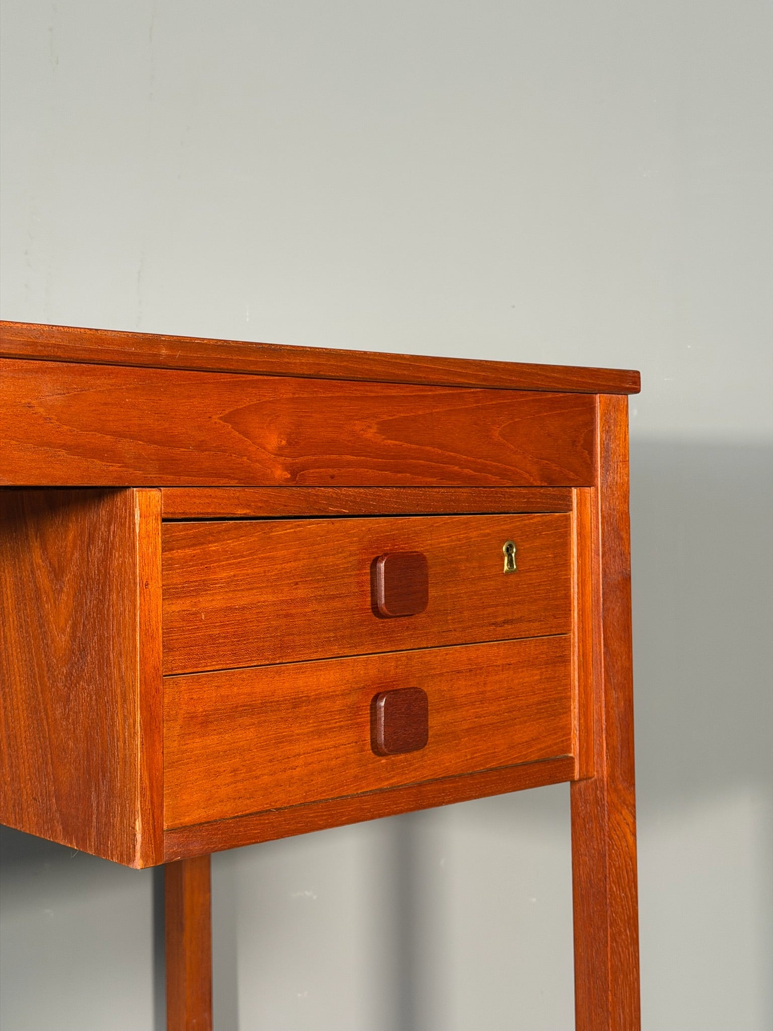 Scrivania vintage Anni 60