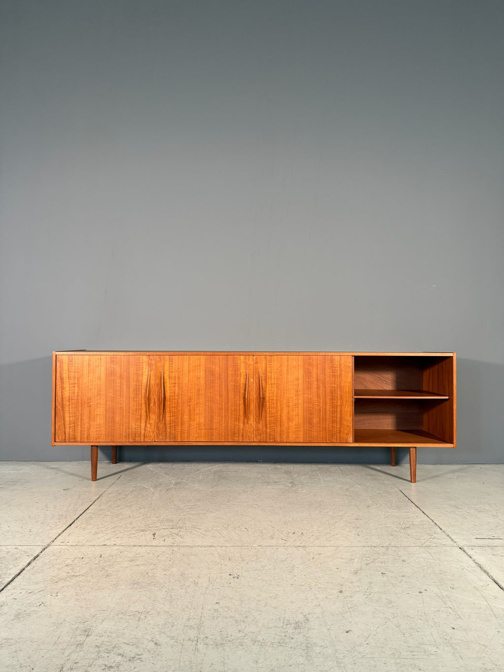 Sideboard danese in teak