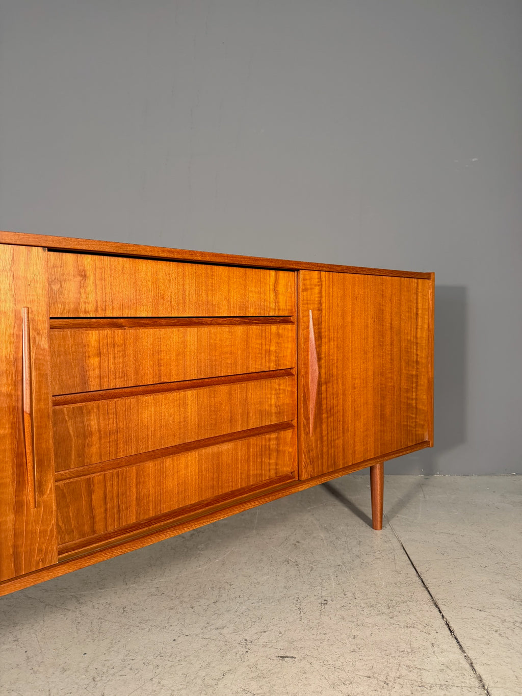 Sideboard danese in teak
