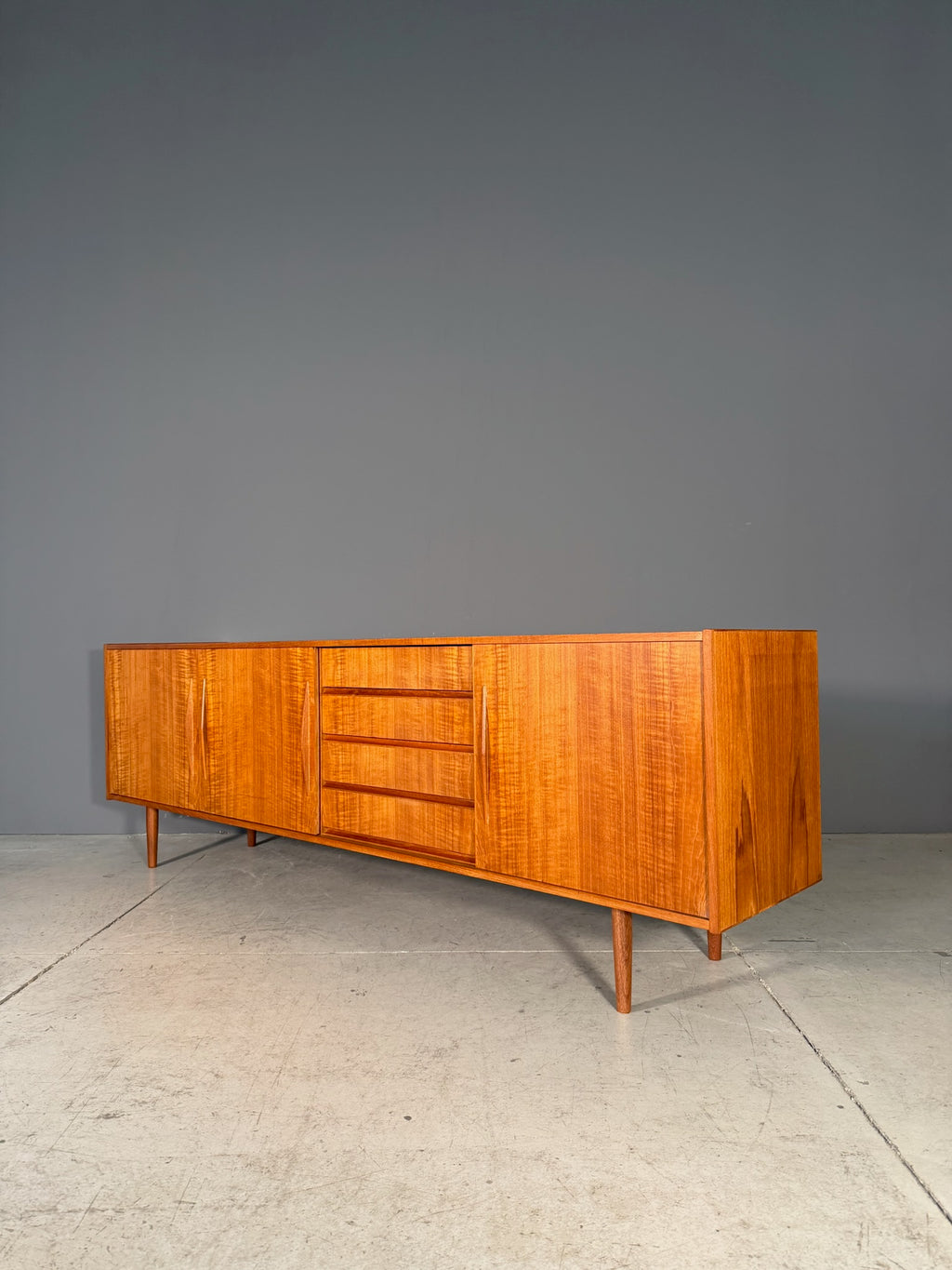 Sideboard danese in teak