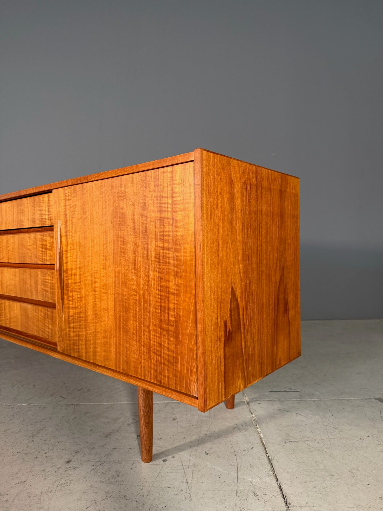 Sideboard danese in teak