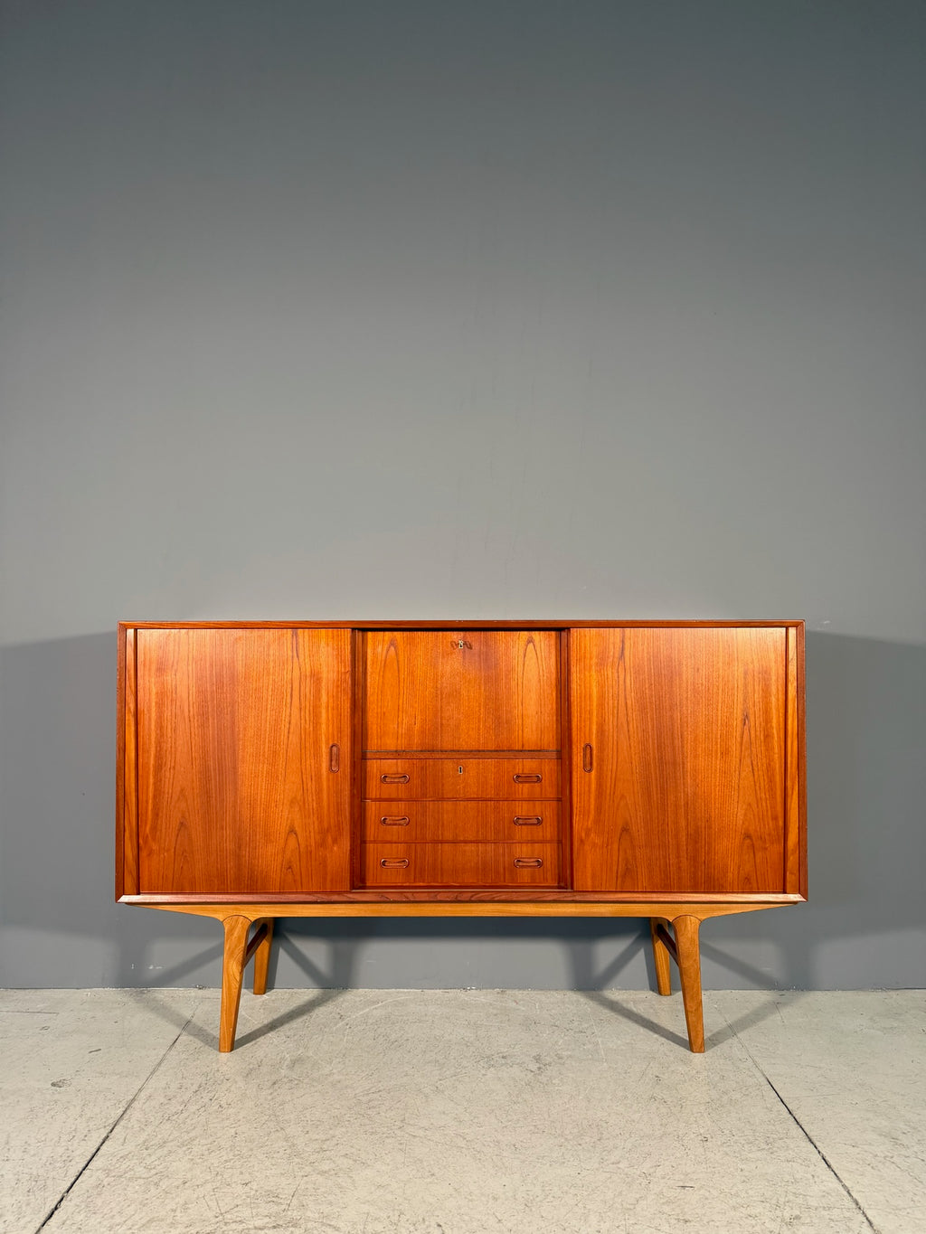 Highboard Anni 60 in teak