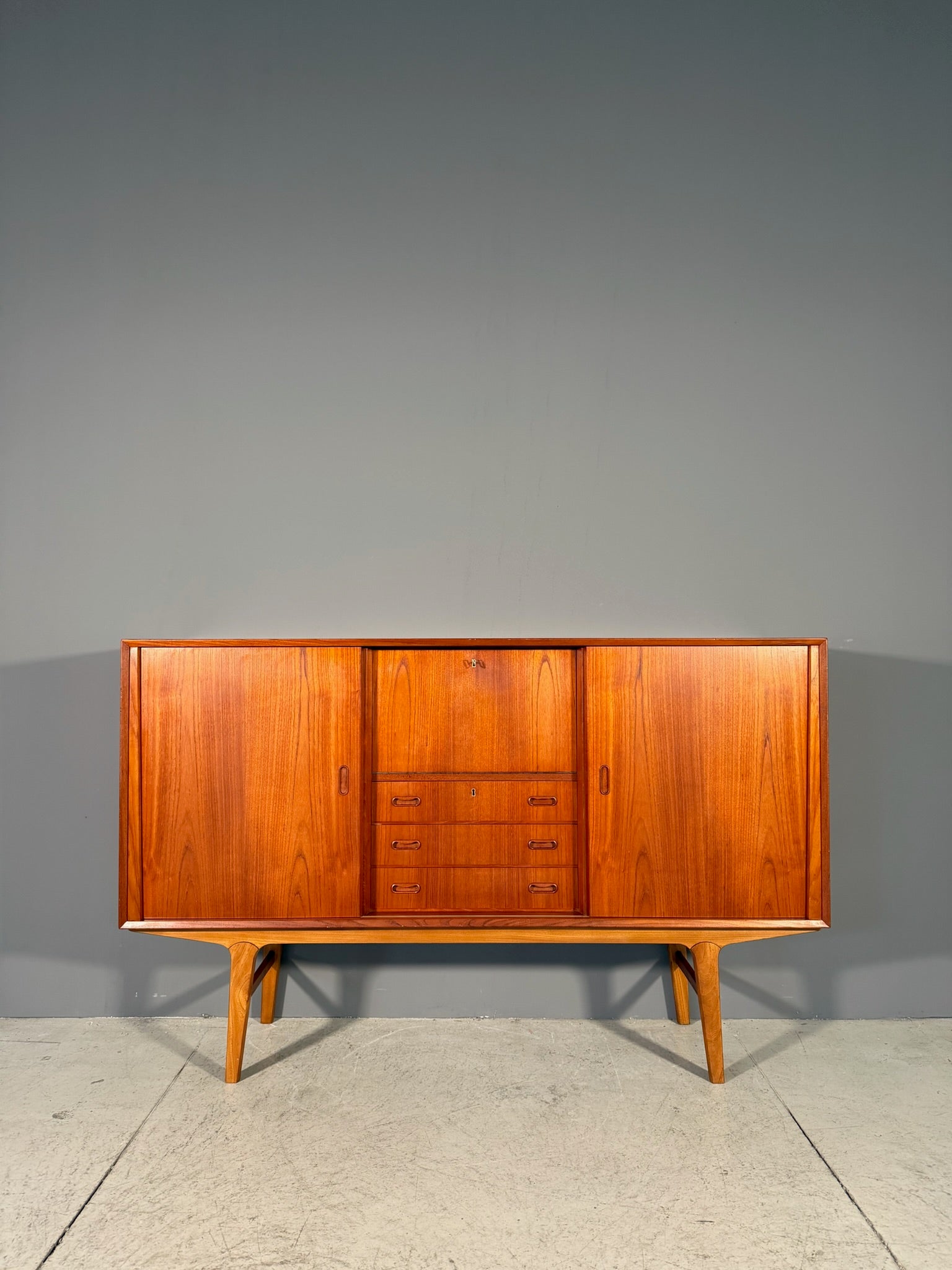 Highboard Anni 60 in teak
