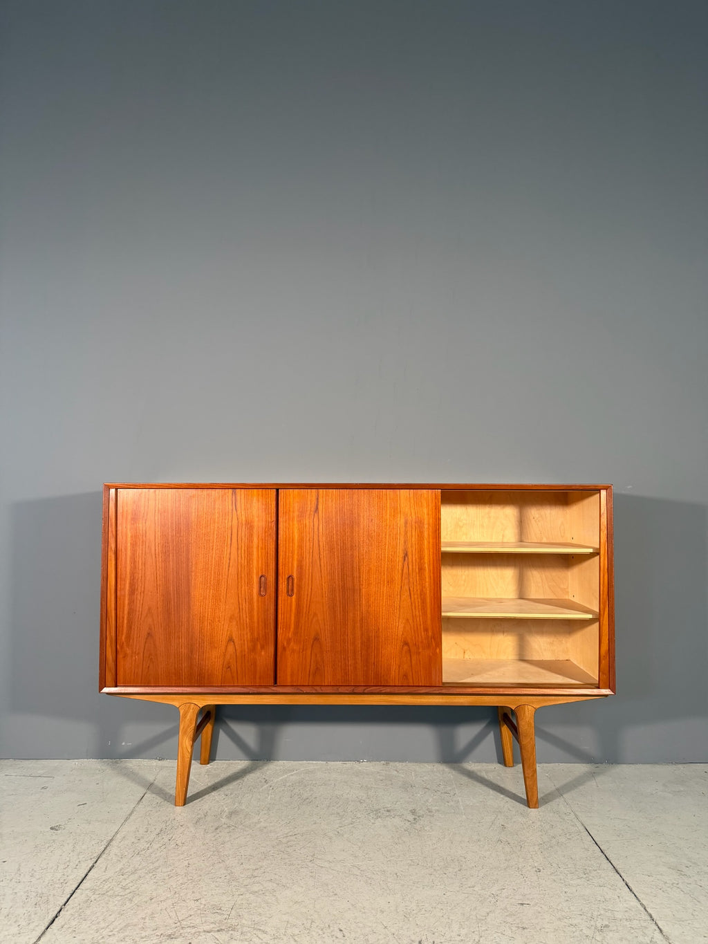 Highboard Anni 60 in teak