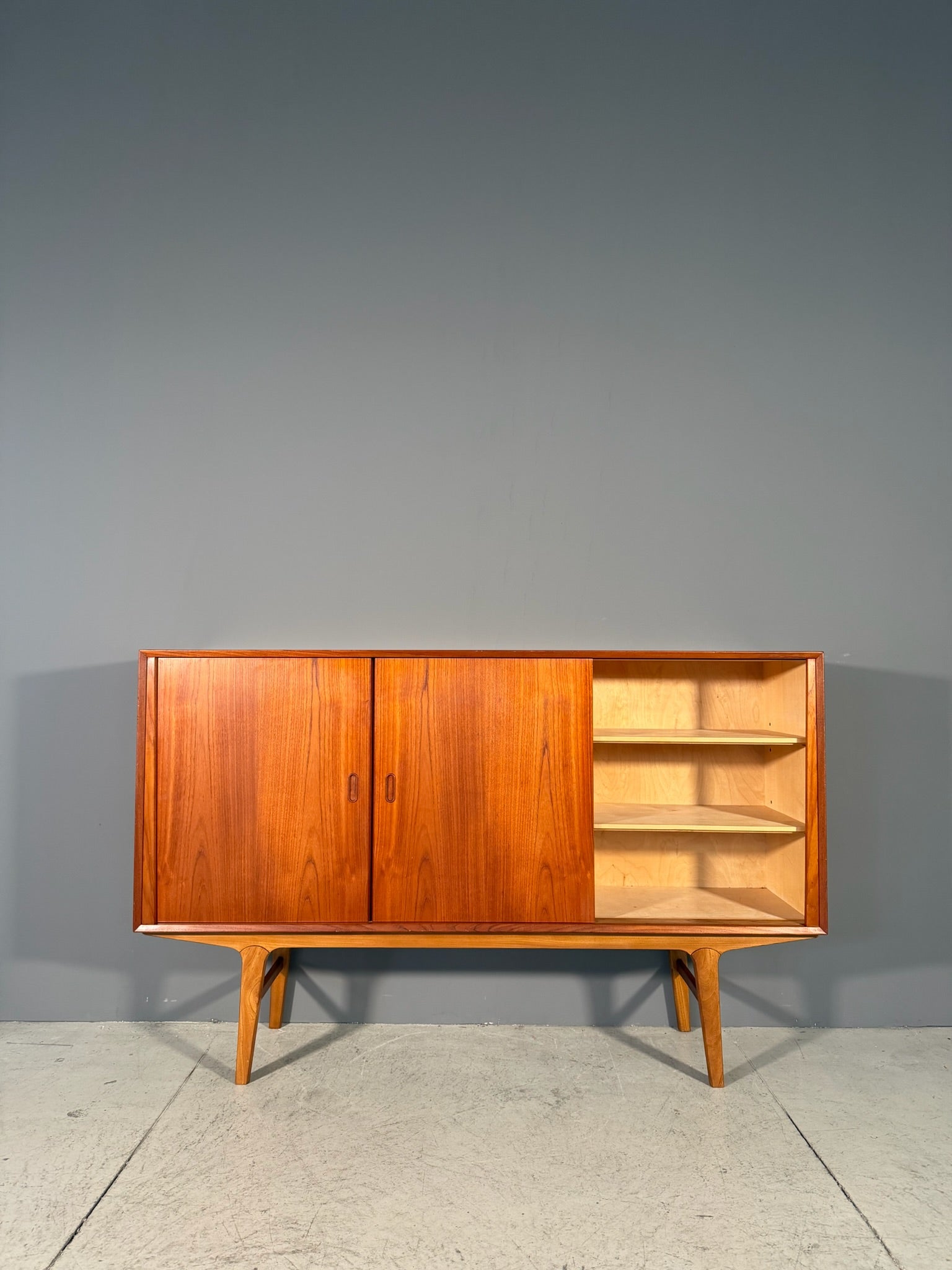 Highboard Anni 60 in teak