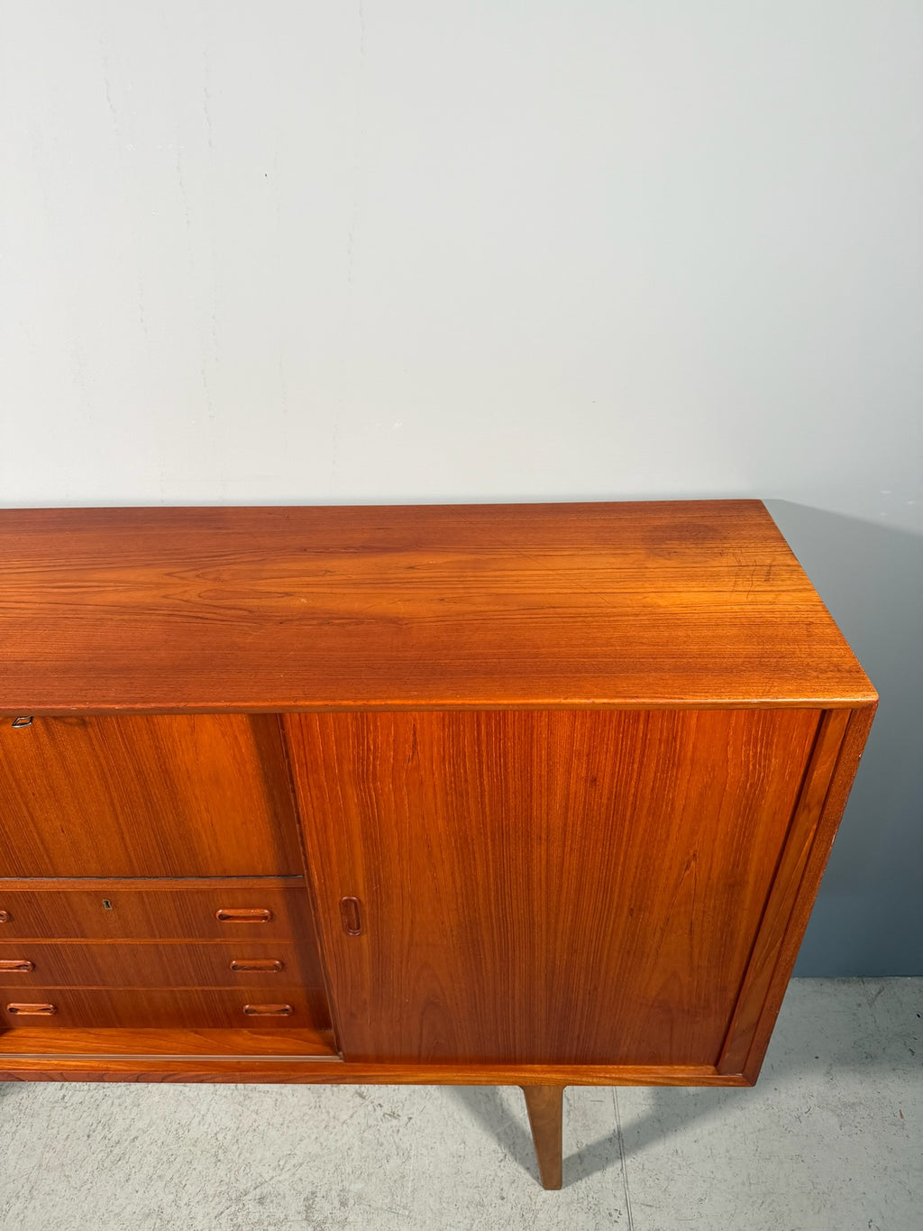 Highboard Anni 60 in teak