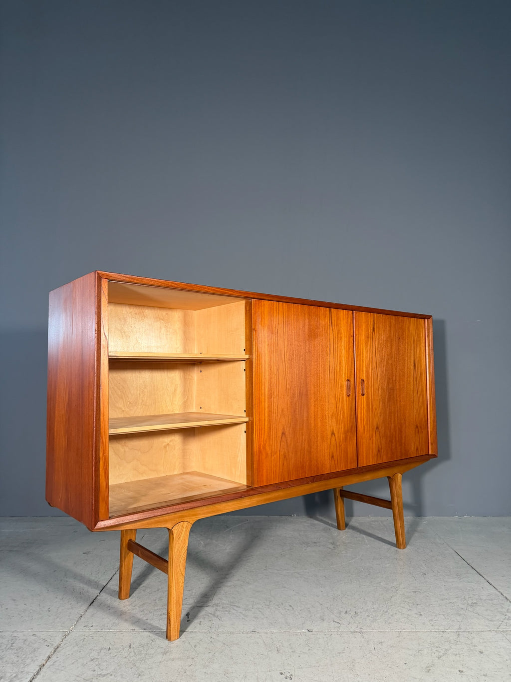 Highboard Anni 60 in teak