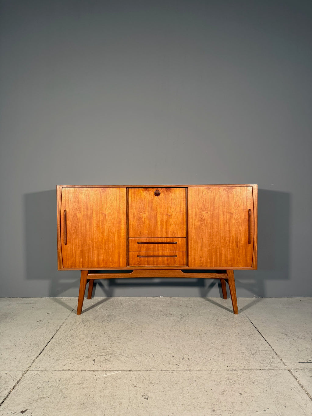 Highboard Anni 60 in teak