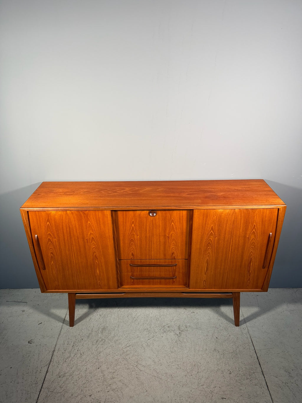 Highboard Anni 60 in teak