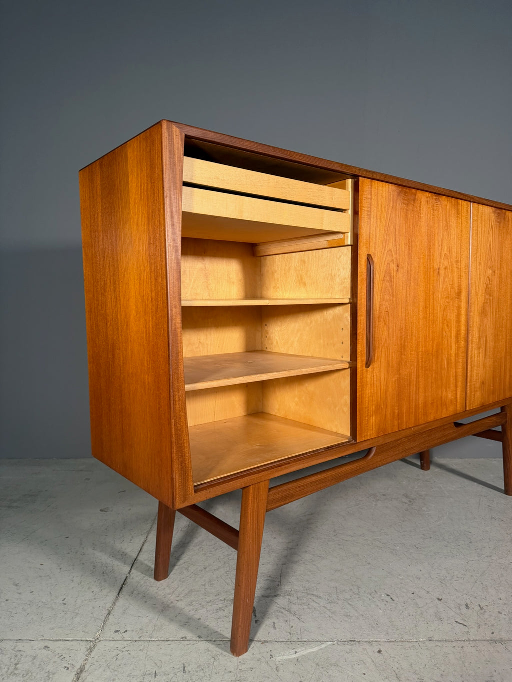 Highboard Anni 60 in teak