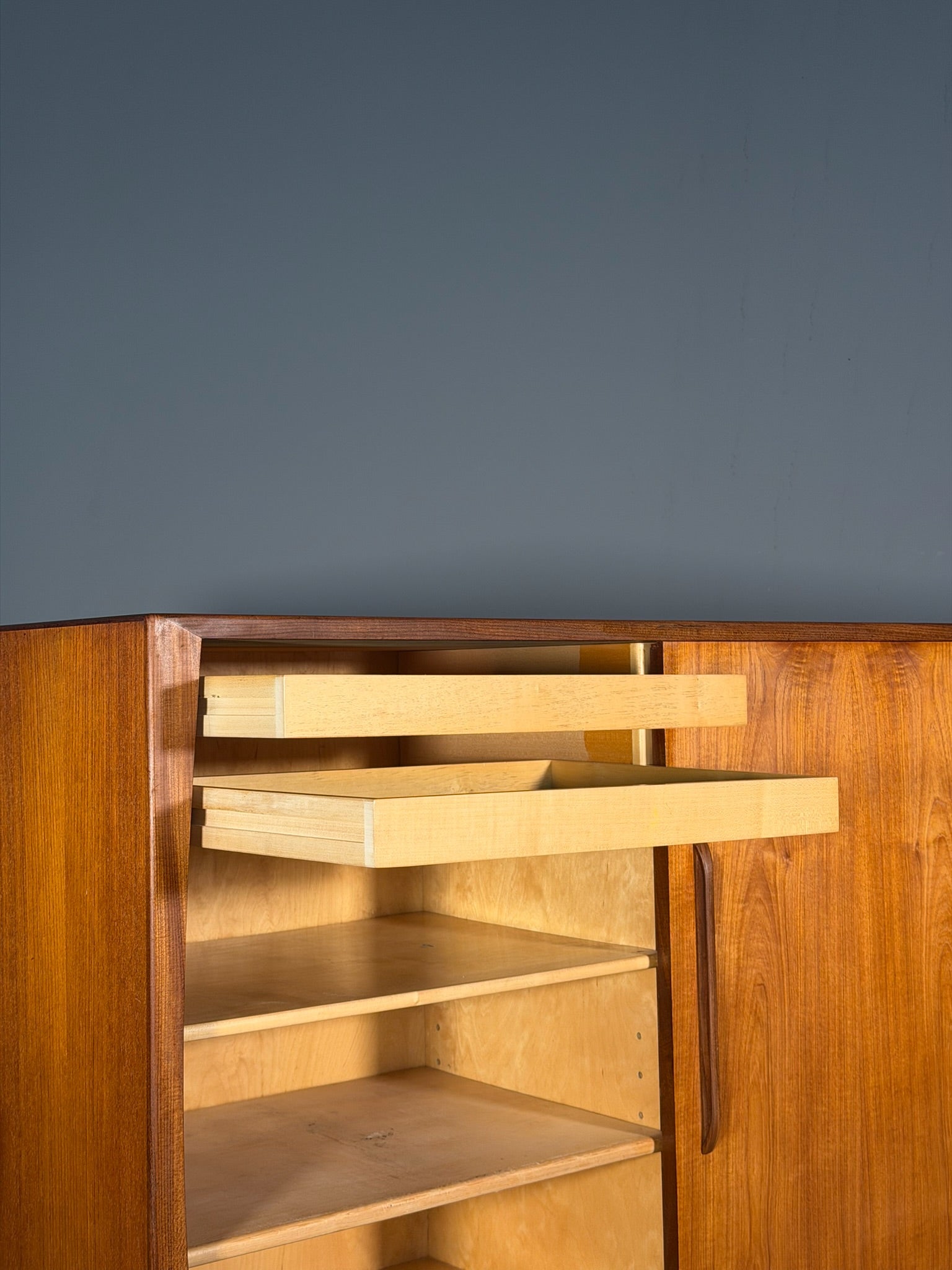 Highboard Anni 60 in teak