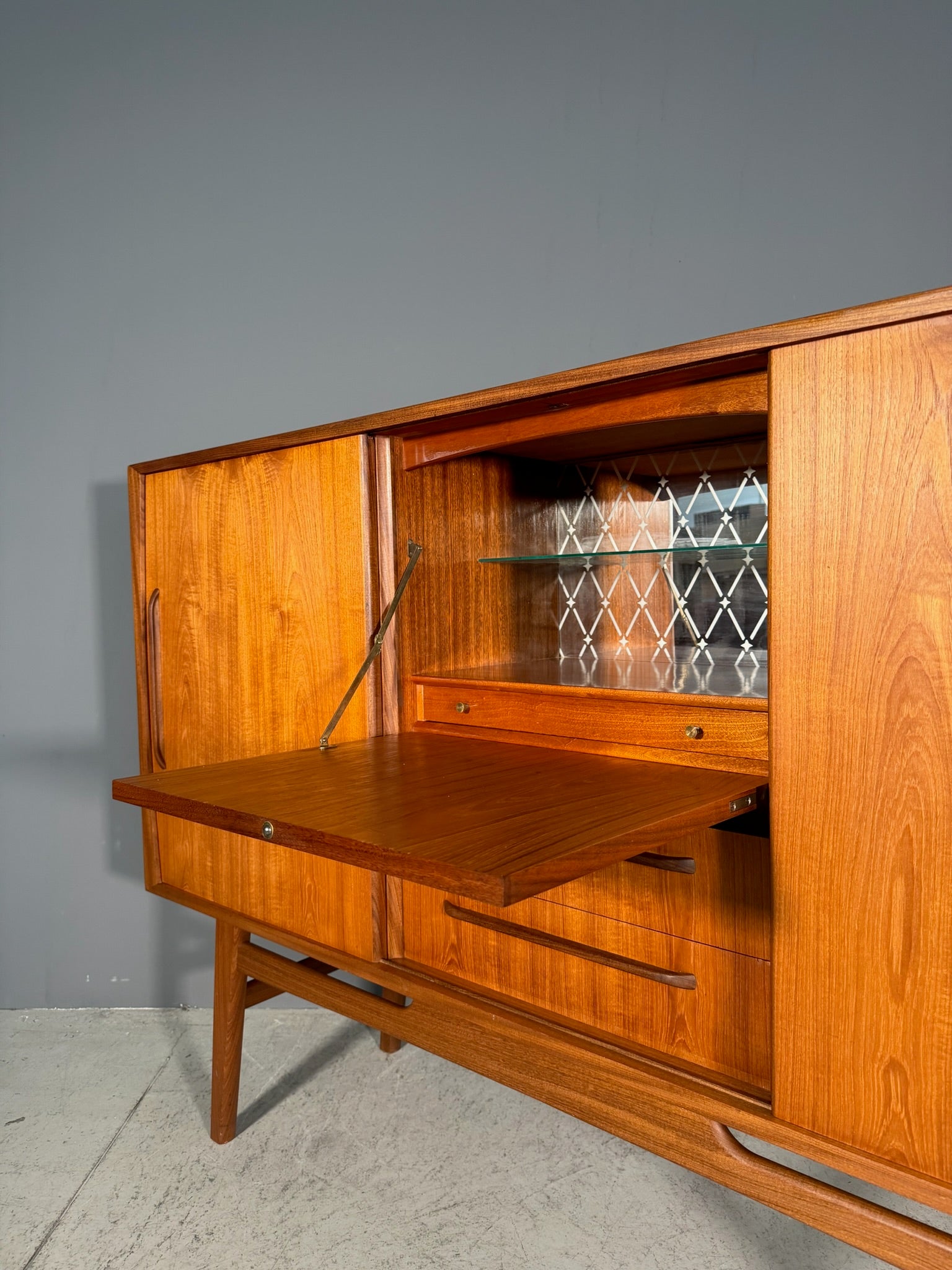 Highboard Anni 60 in teak