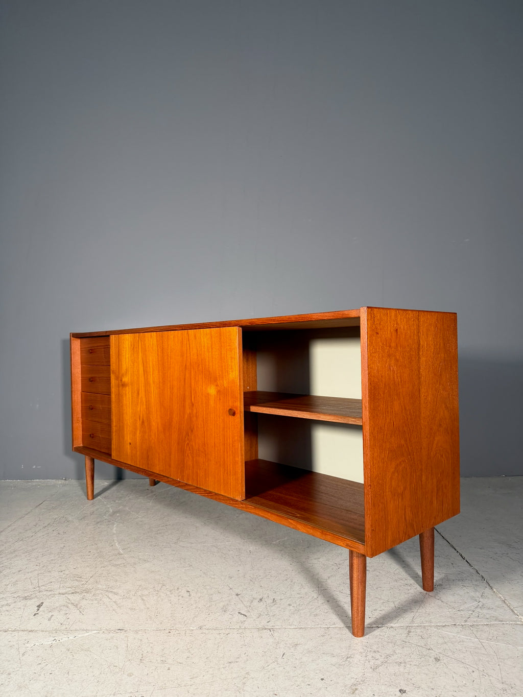 Sideboard Anni 70 in teak