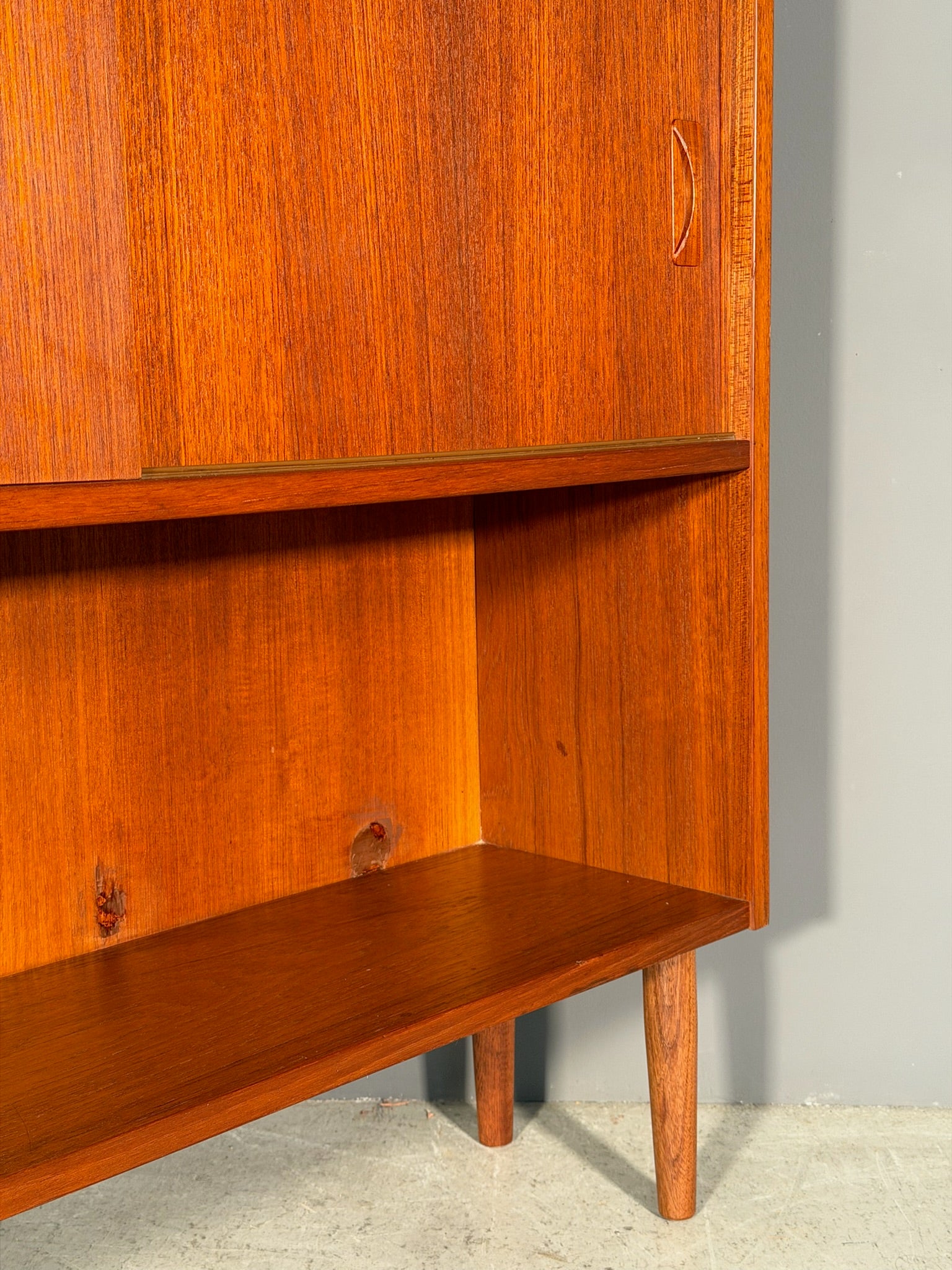 Libreria scandinava in teak