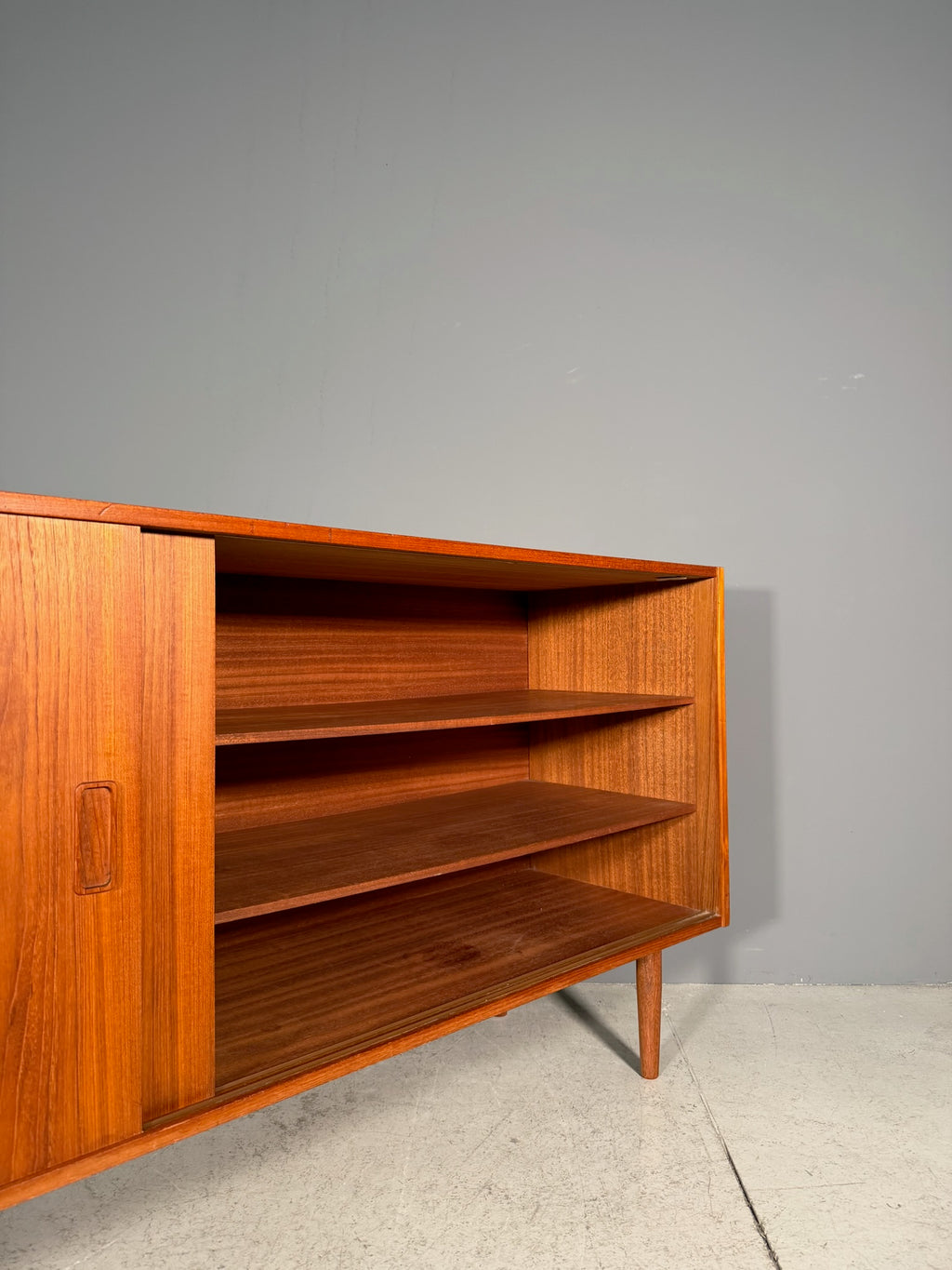 Sideboard danese in teak