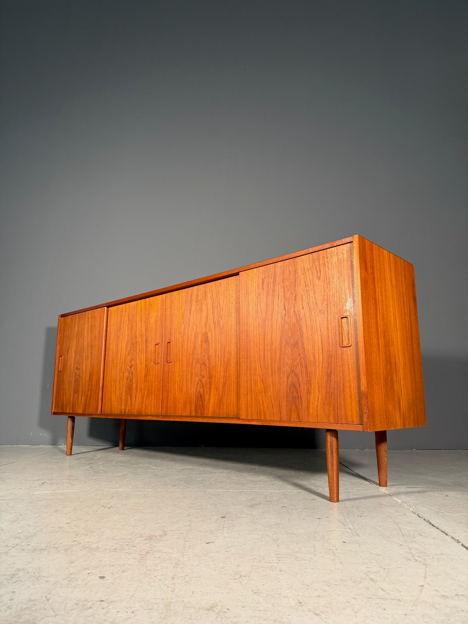 Sideboard danese in teak