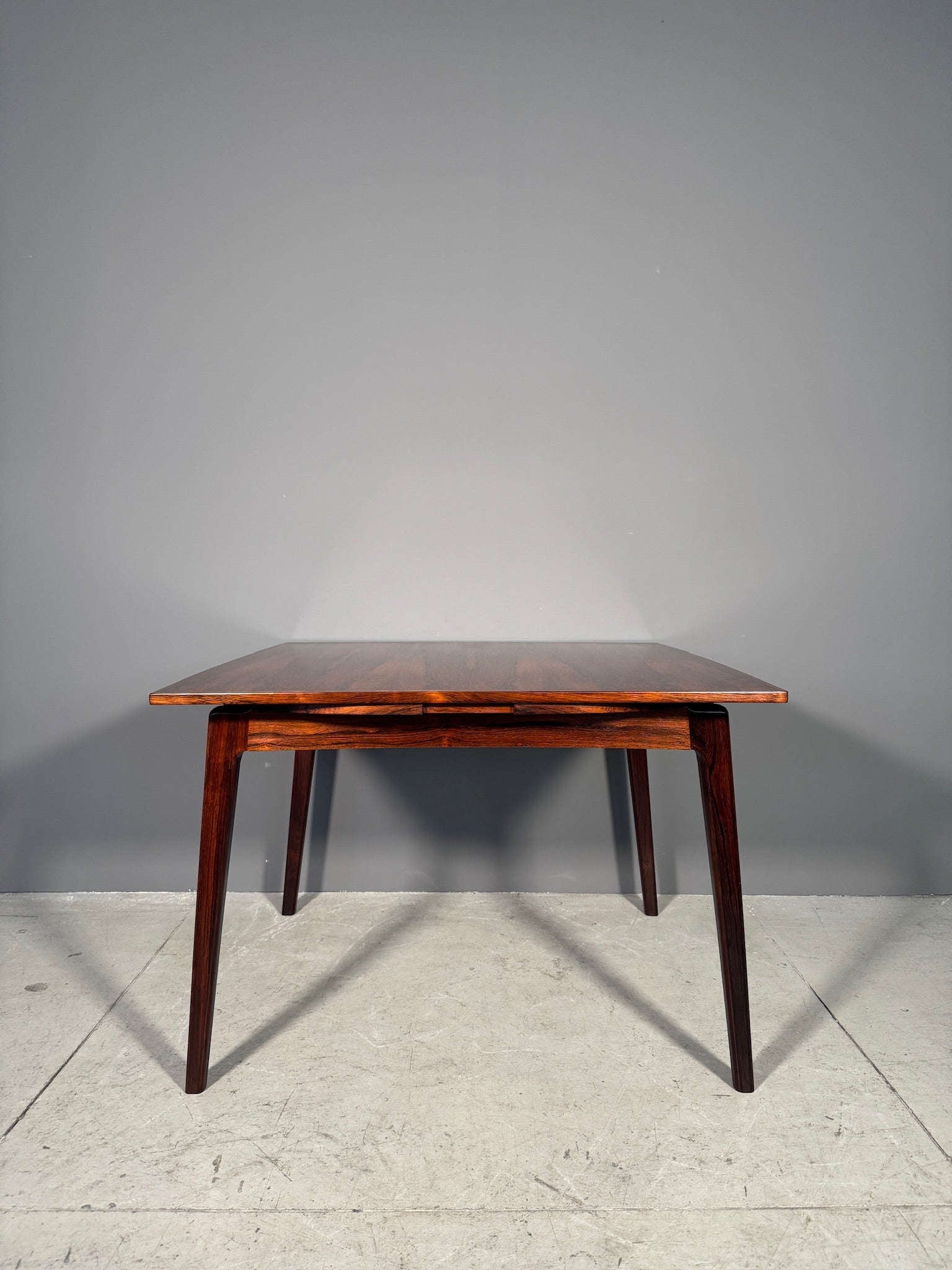 Tavolo danese in palissandro Anni 60