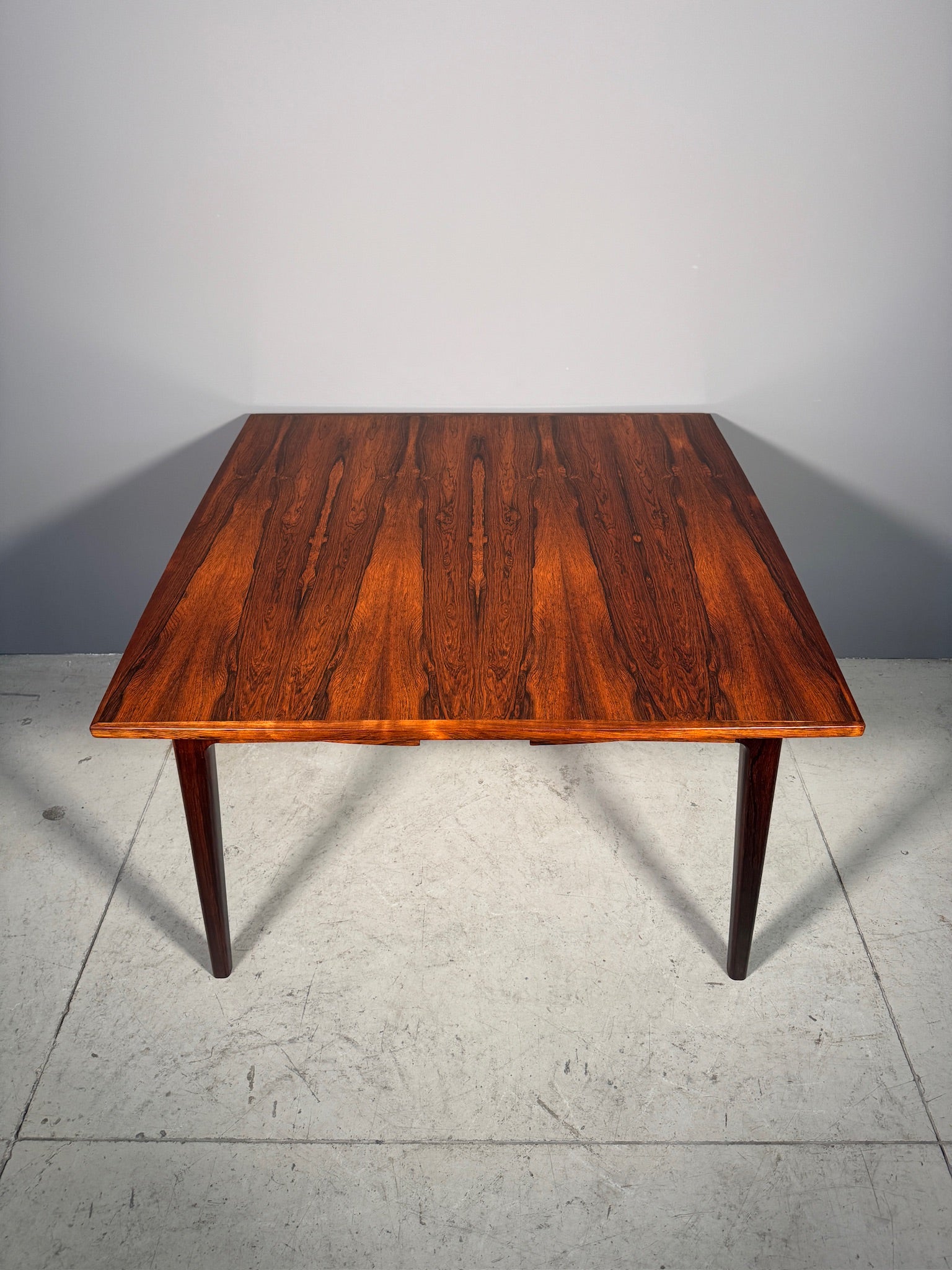 Tavolo danese in palissandro Anni 60