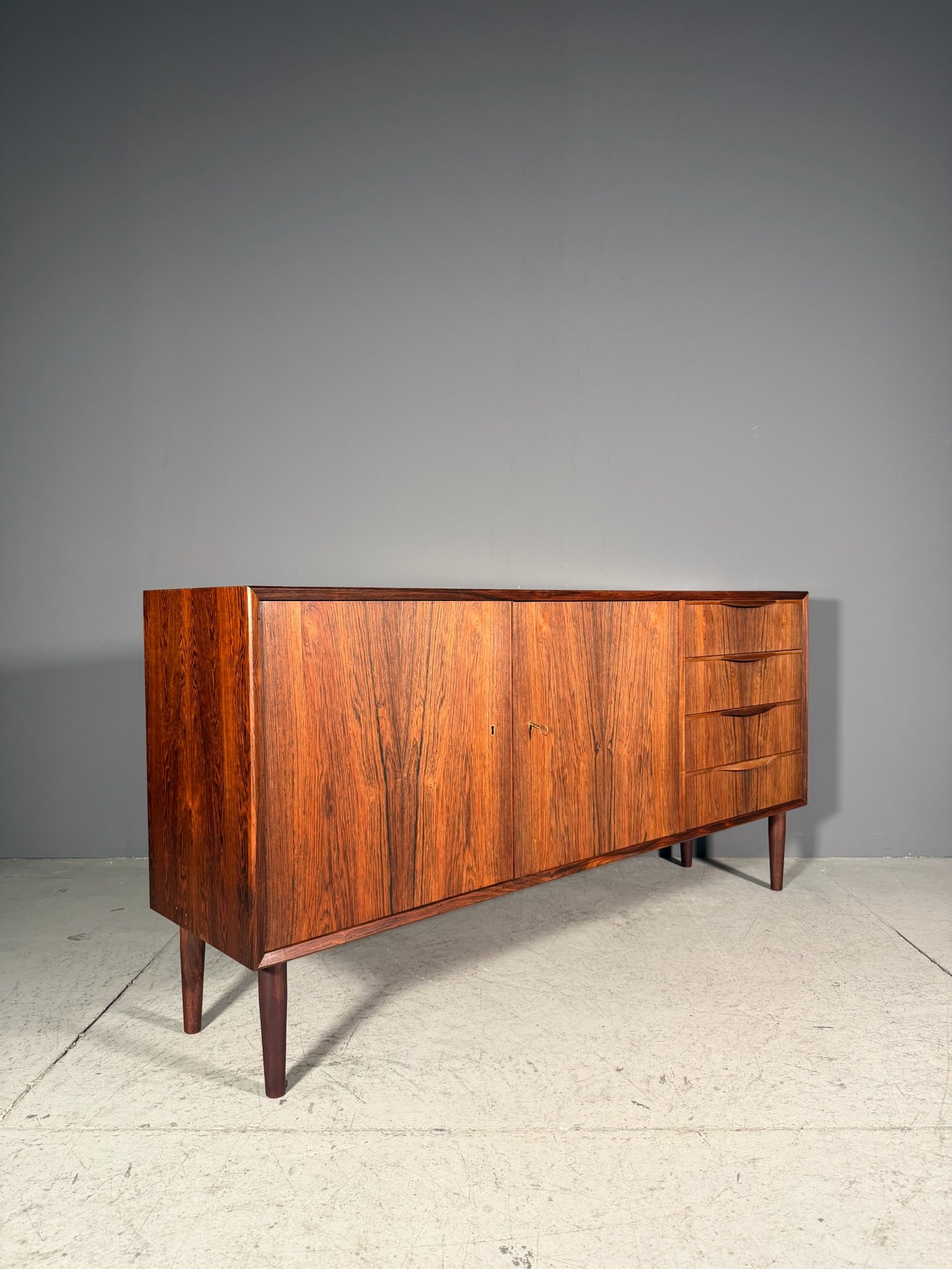 Sideboard in palissandro di Erling Torvits