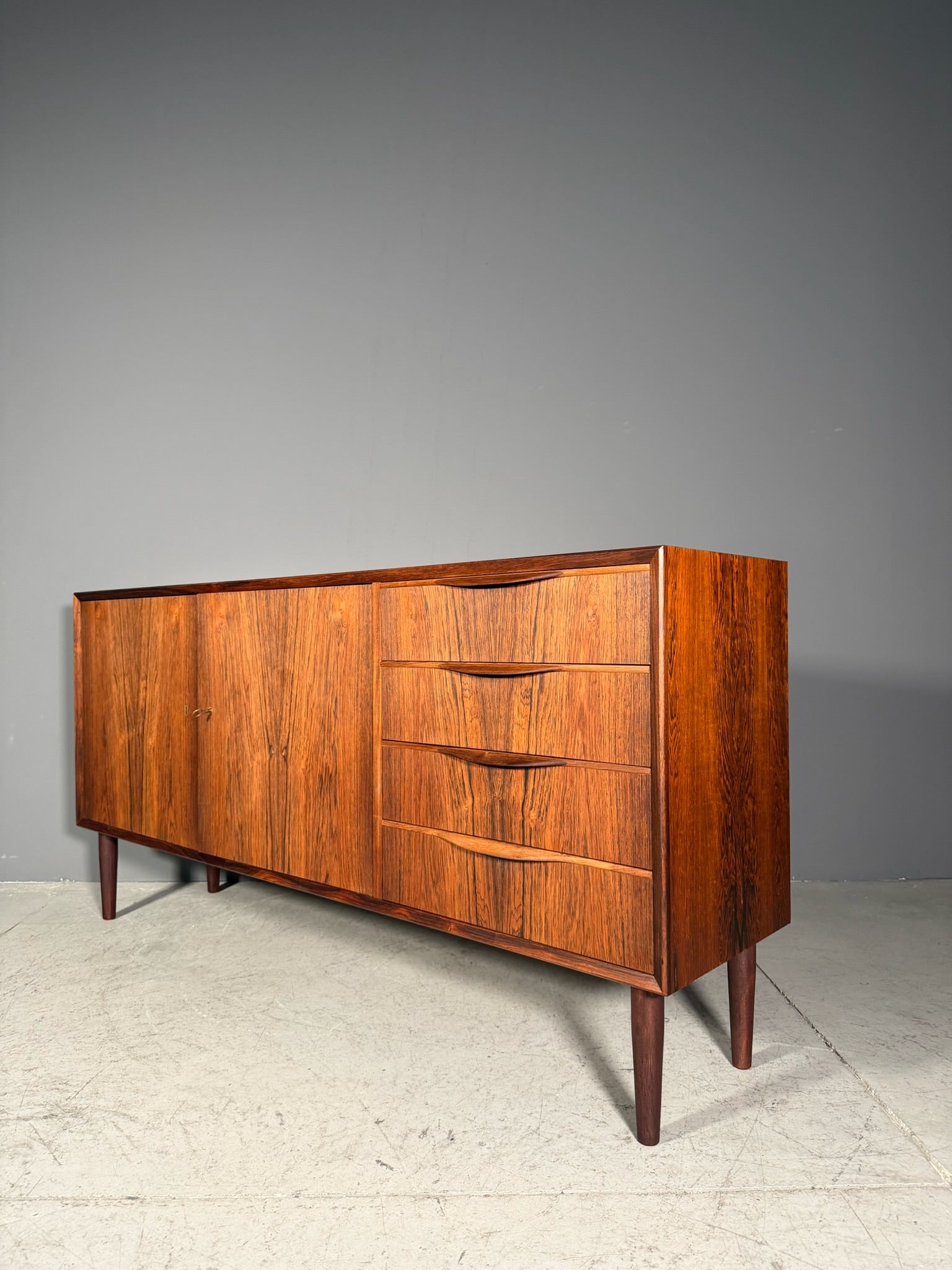 Sideboard in palissandro di Erling Torvits
