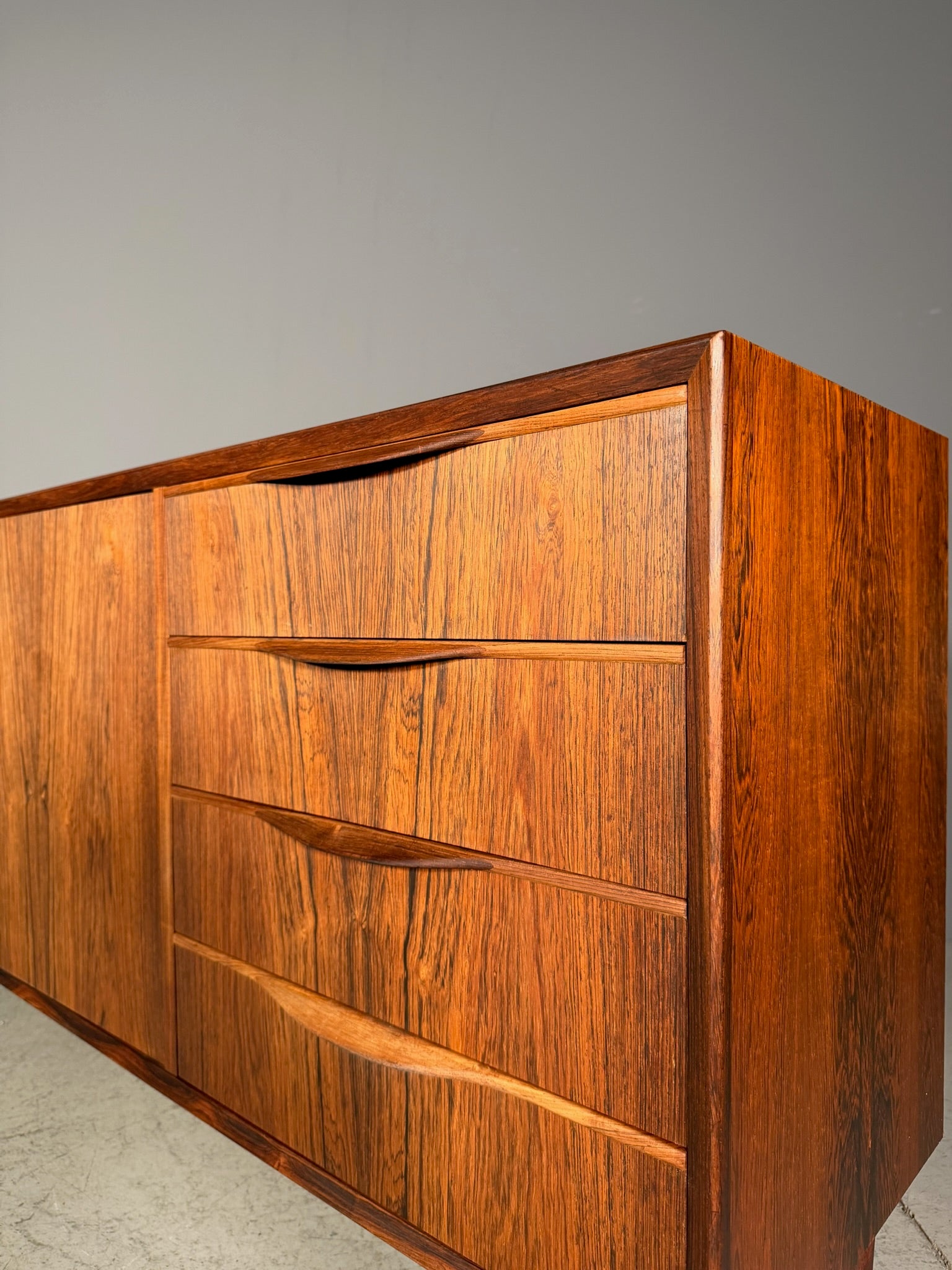 Sideboard in palissandro di Erling Torvits