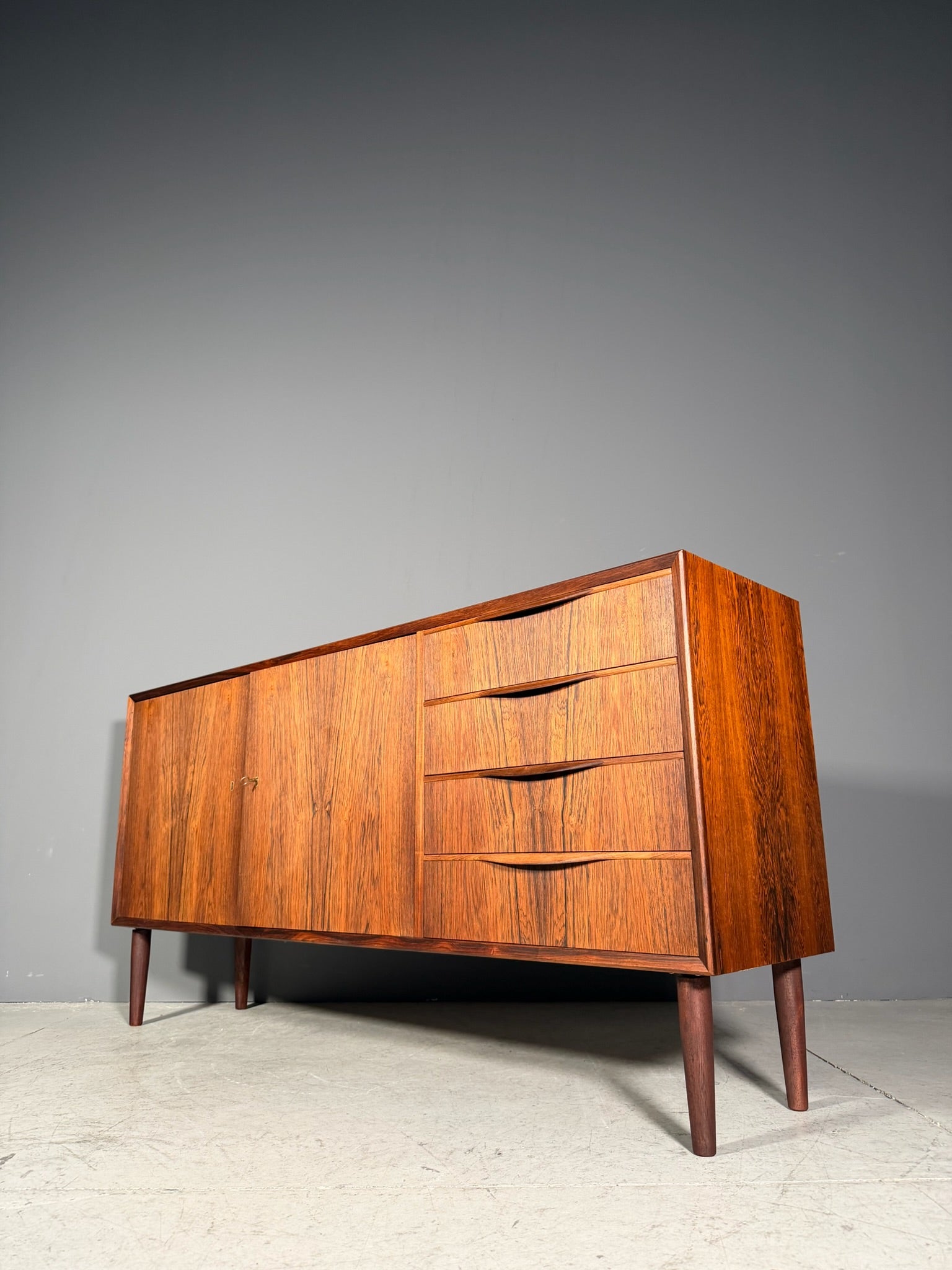 Sideboard in palissandro di Erling Torvits