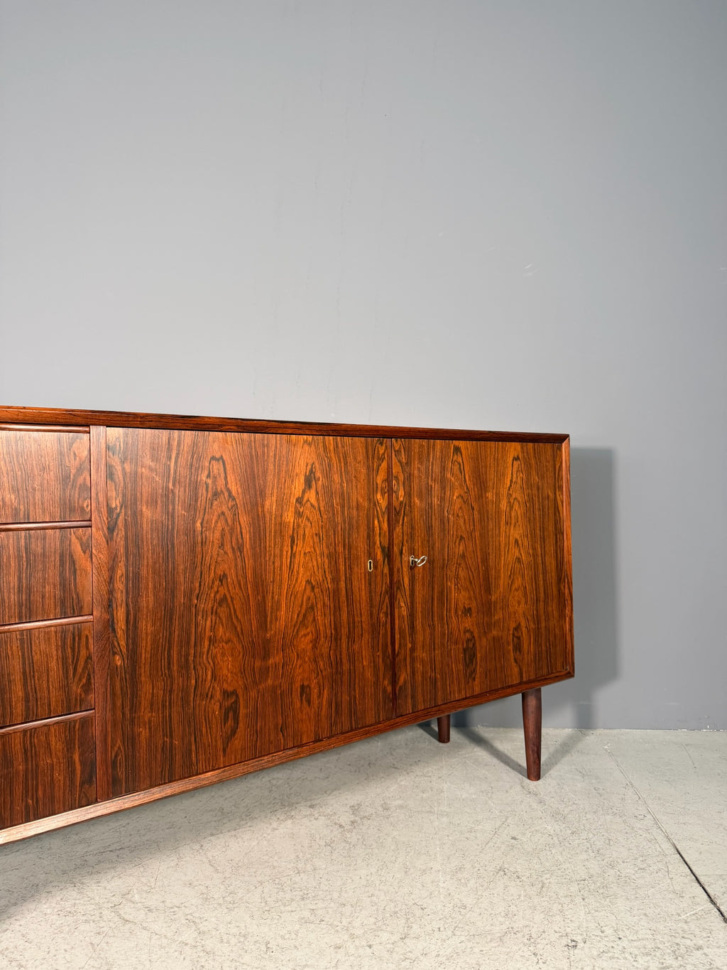 Sideboard in palissandro di Erling Torvits