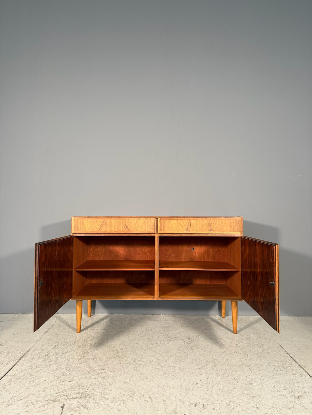 Sideboard in palissandro di Omann Jun