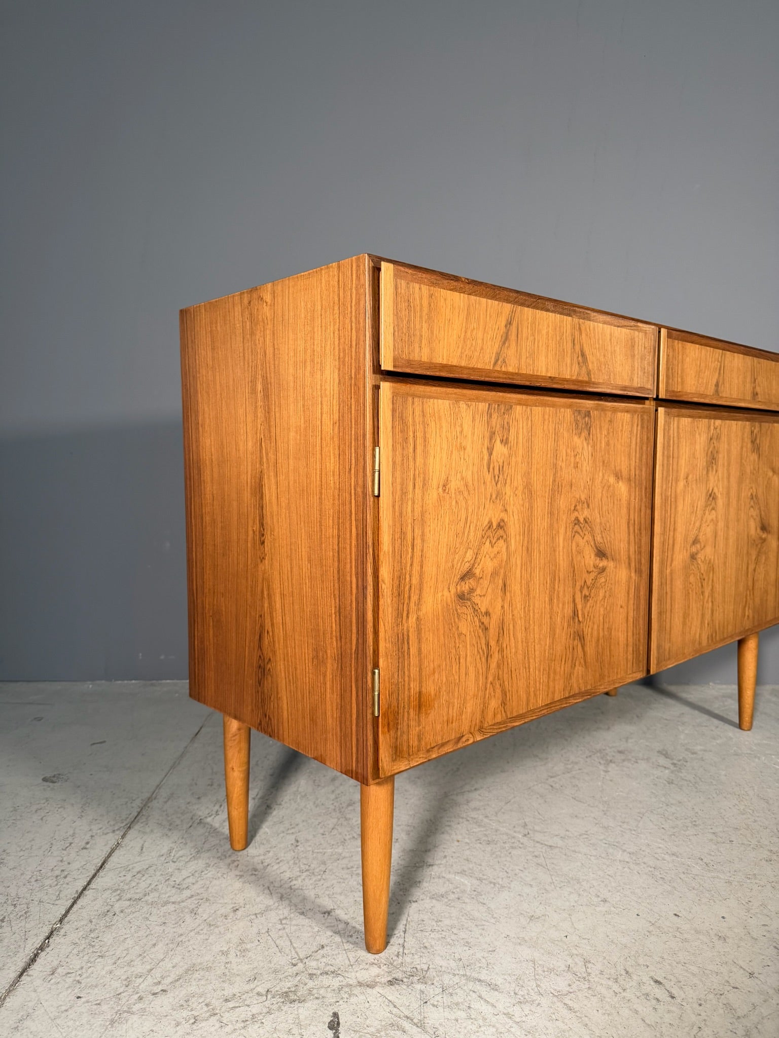 Sideboard in palissandro di Omann Jun