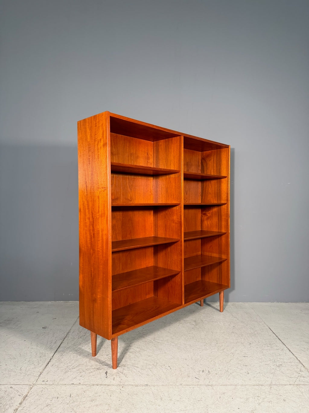 Libreria Anni 60 in teak