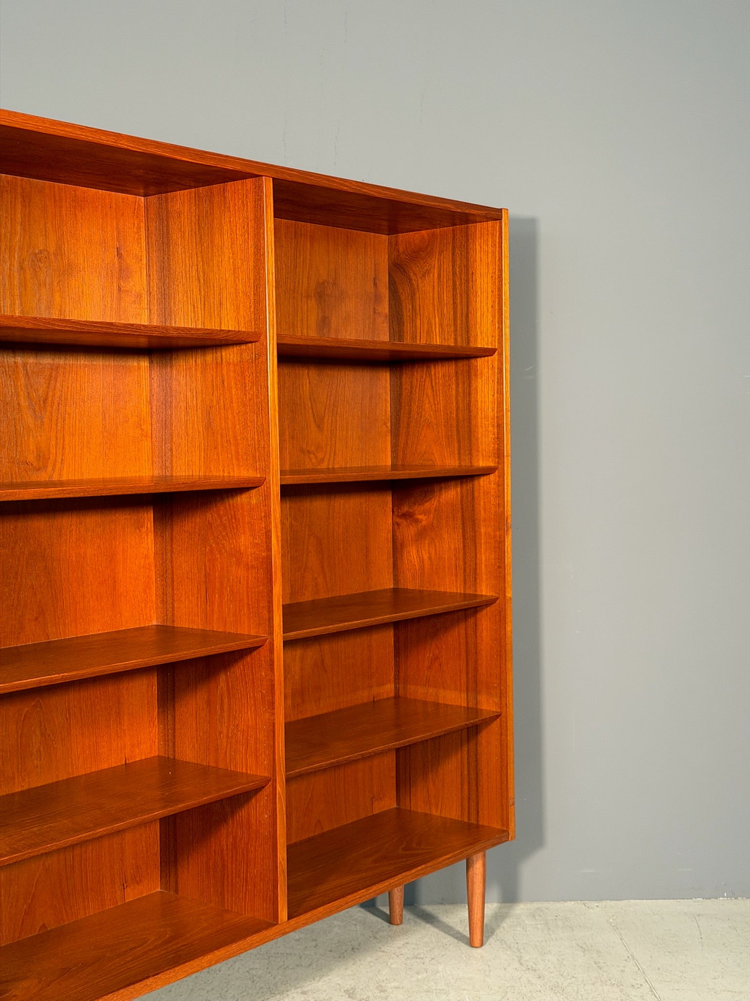 Libreria Anni 60 in teak